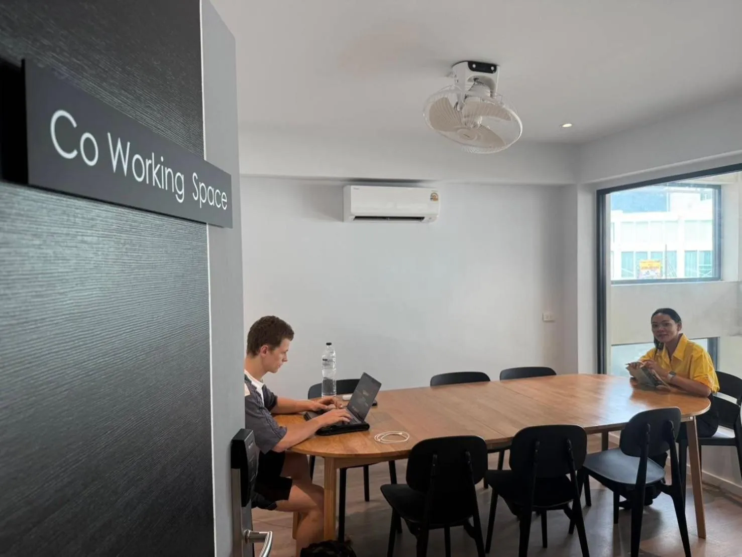 Business facilities in P168 Hostel Samui