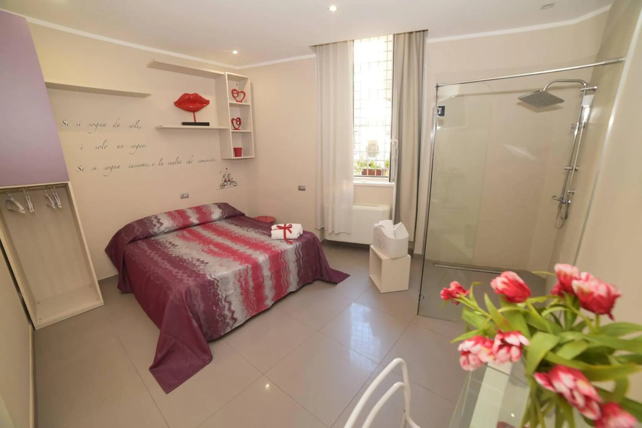 Photo of the whole room, Bed in B&B Lamezia Terme