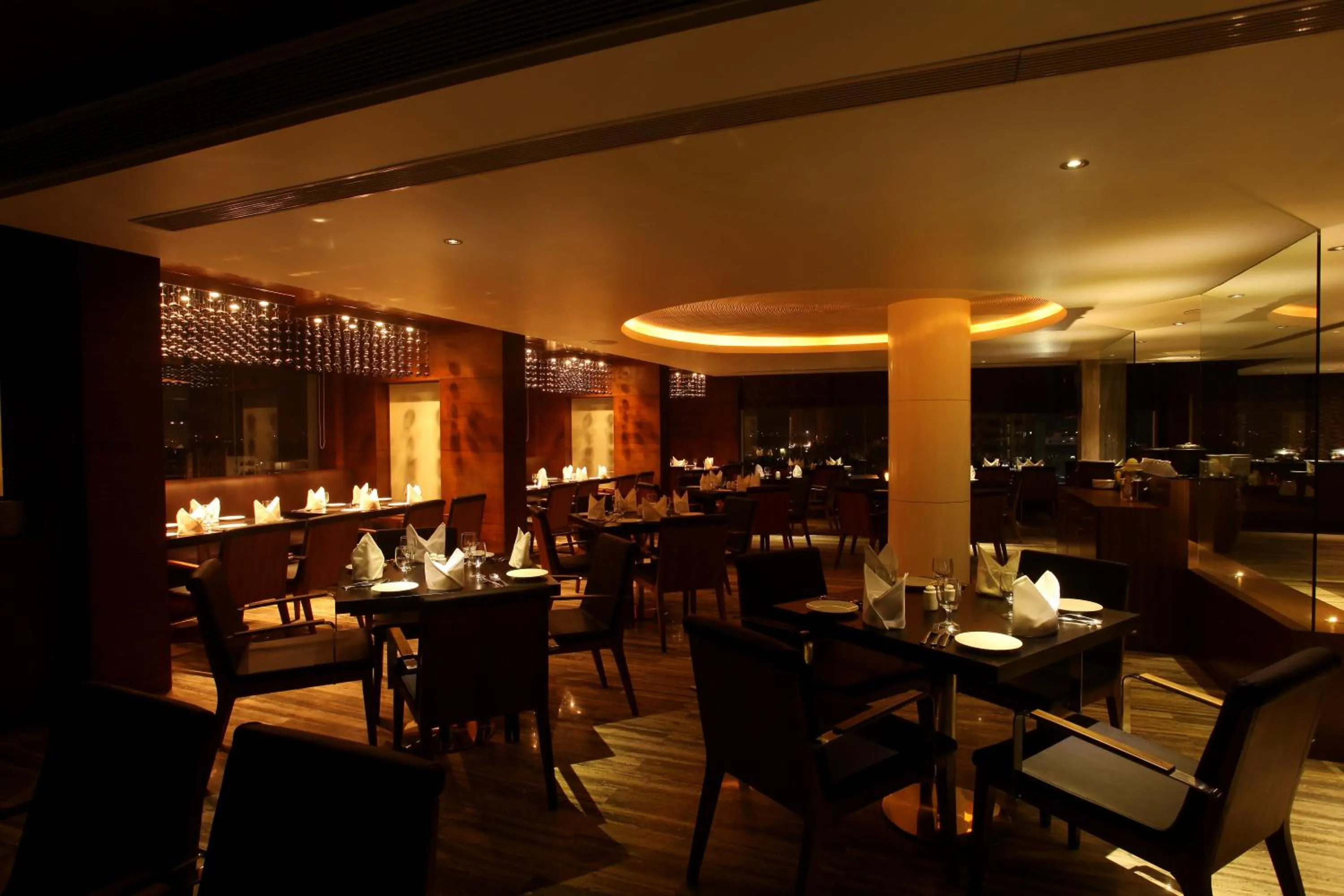 Restaurant/places to eat in Paradigm Sarovar Portico