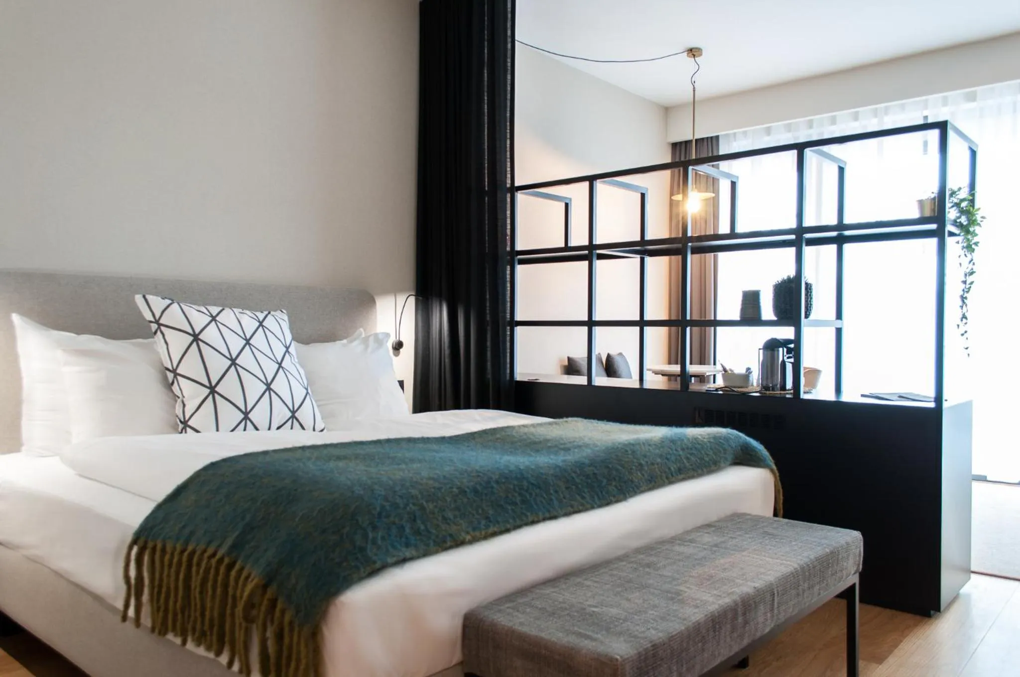 Photo of the whole room, Bed in PREMIER SUITES Antwerp