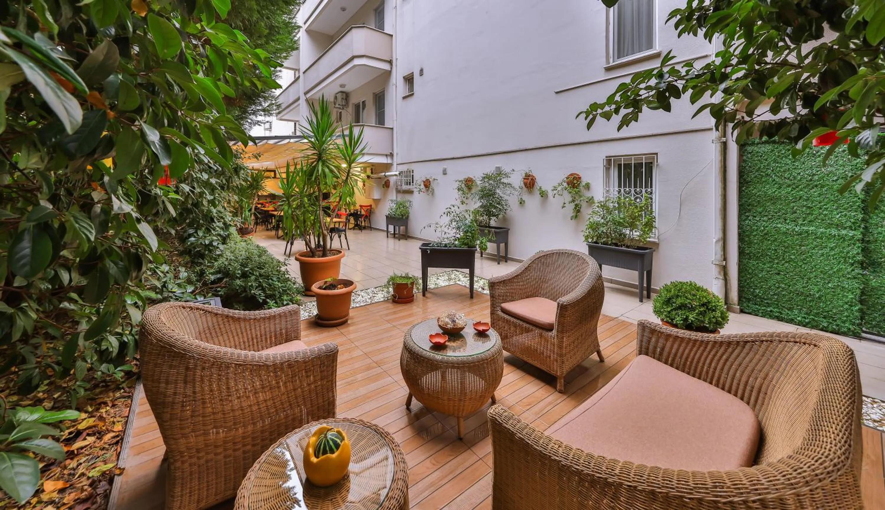 Patio in Palmada Hotel