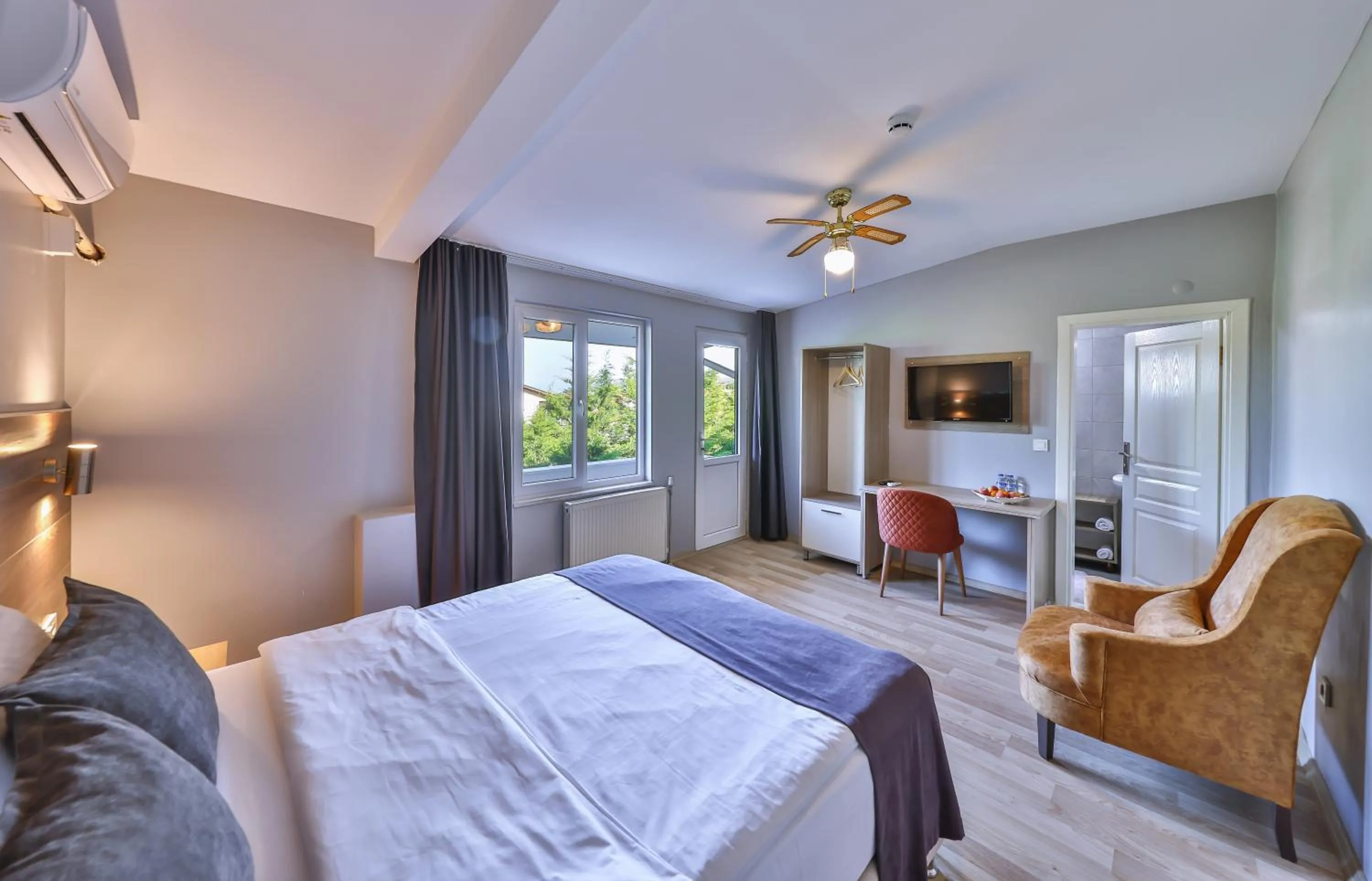 Bed in Palmada Hotel