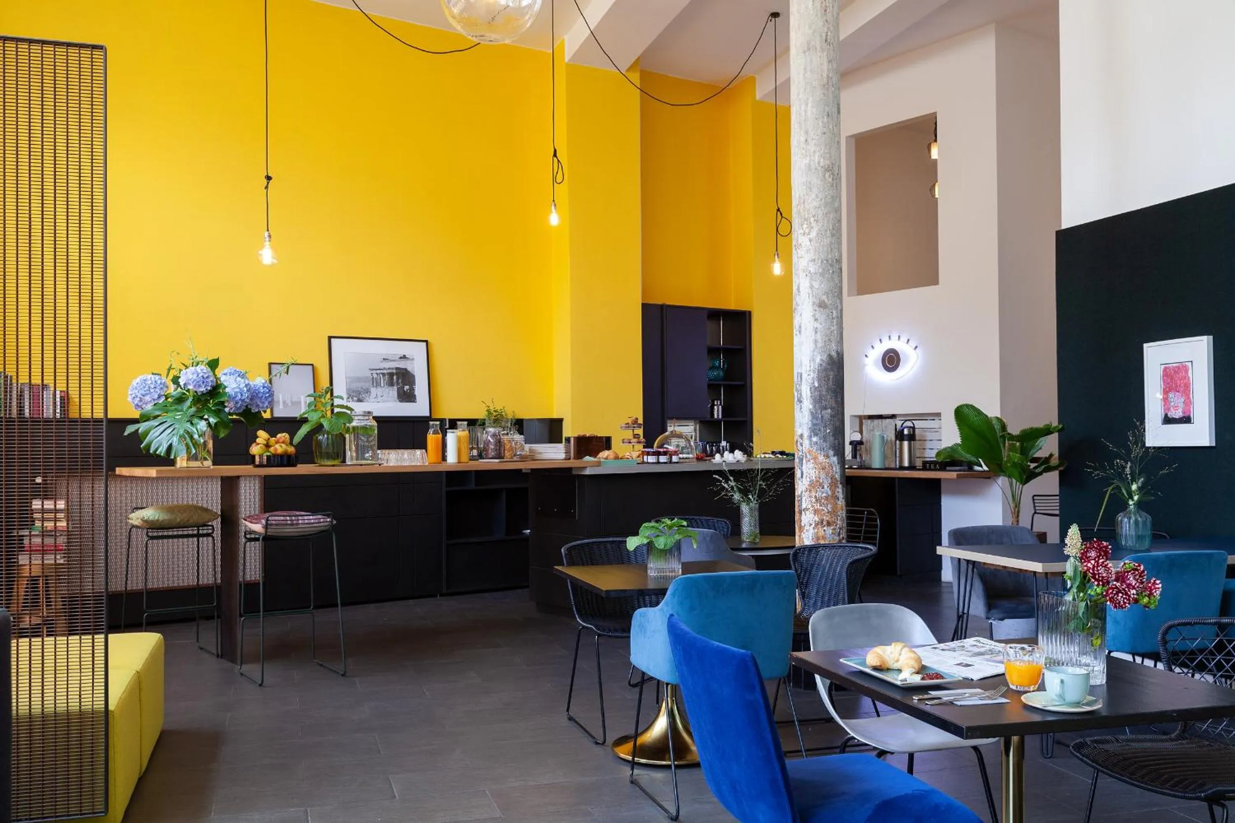 Food and drinks in The Suite Hotel Fabric