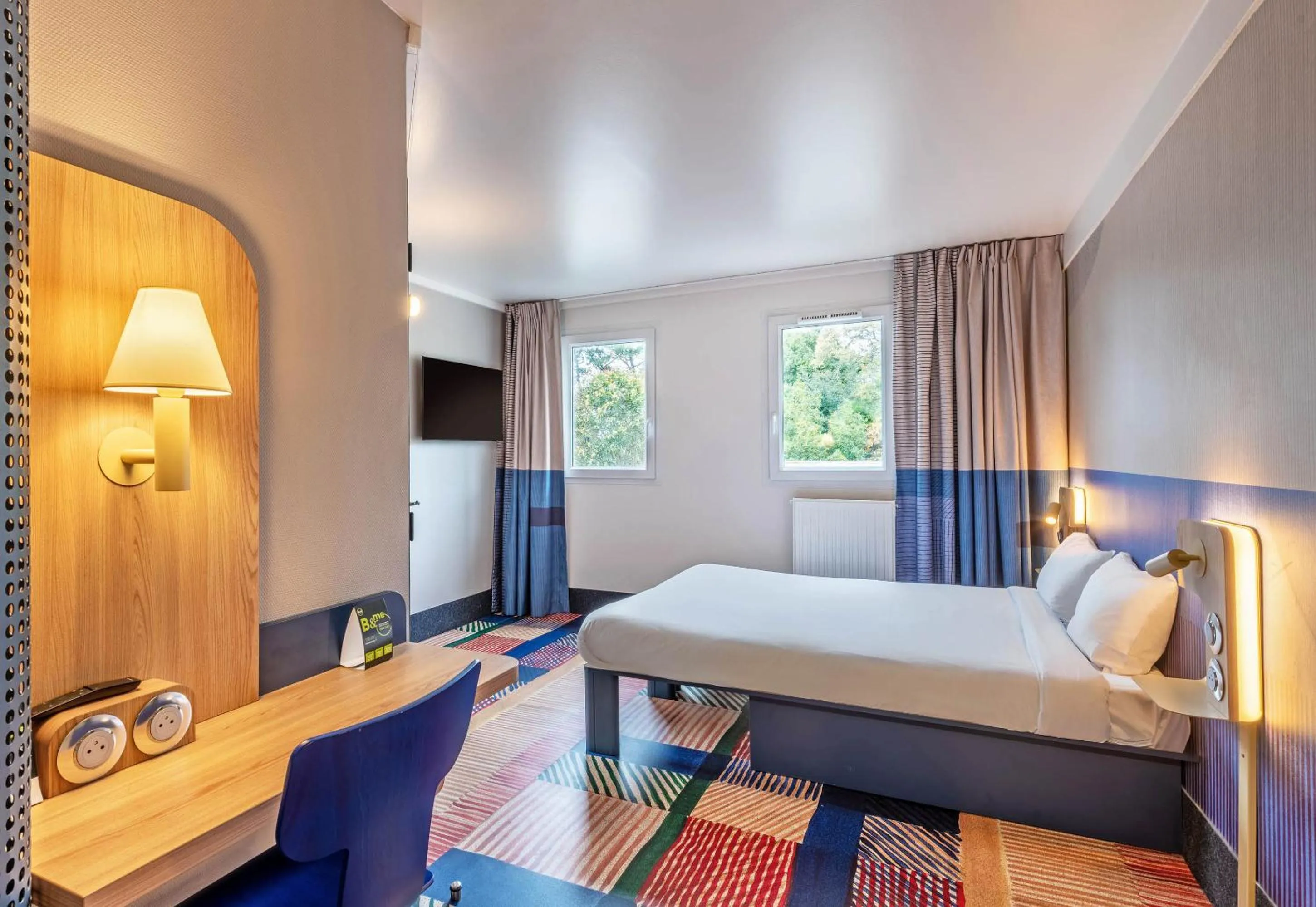 Bedroom, Bed in B&B HOTEL Brest Port du Moulin Blanc