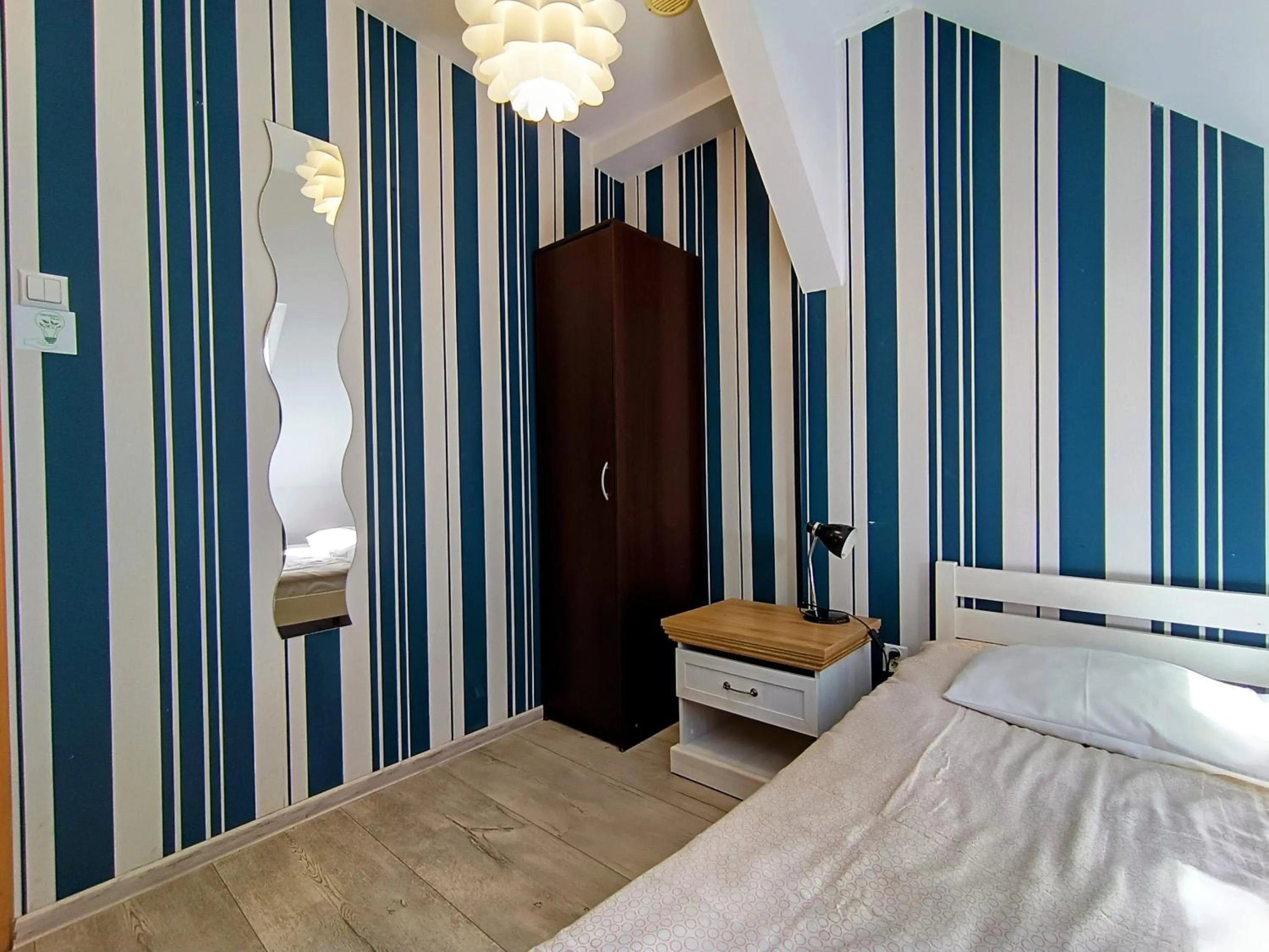 Bed in Fitness Hostel - darmowy parking