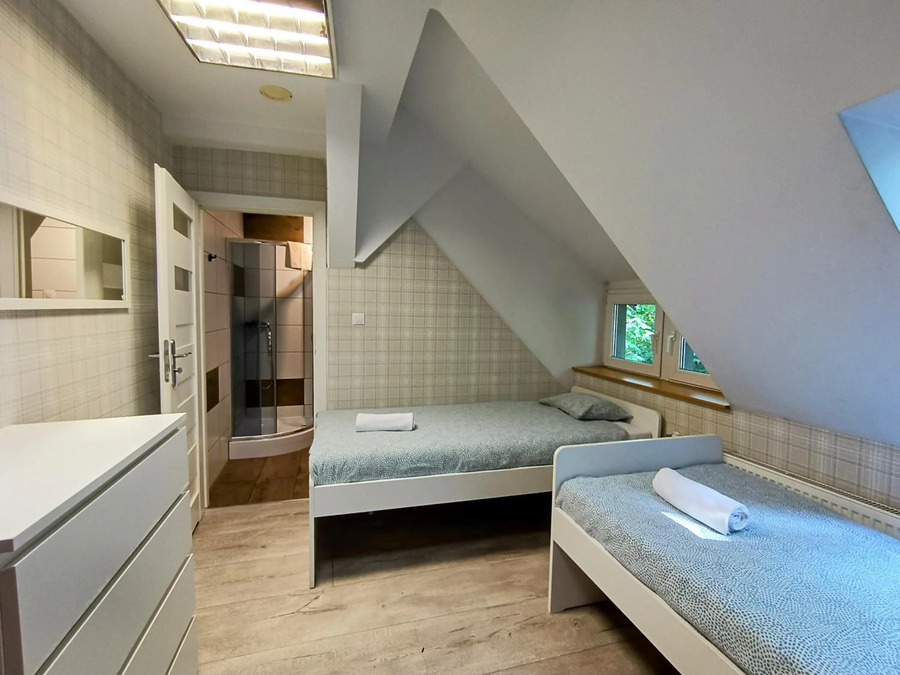 Bed in Fitness Hostel - darmowy parking