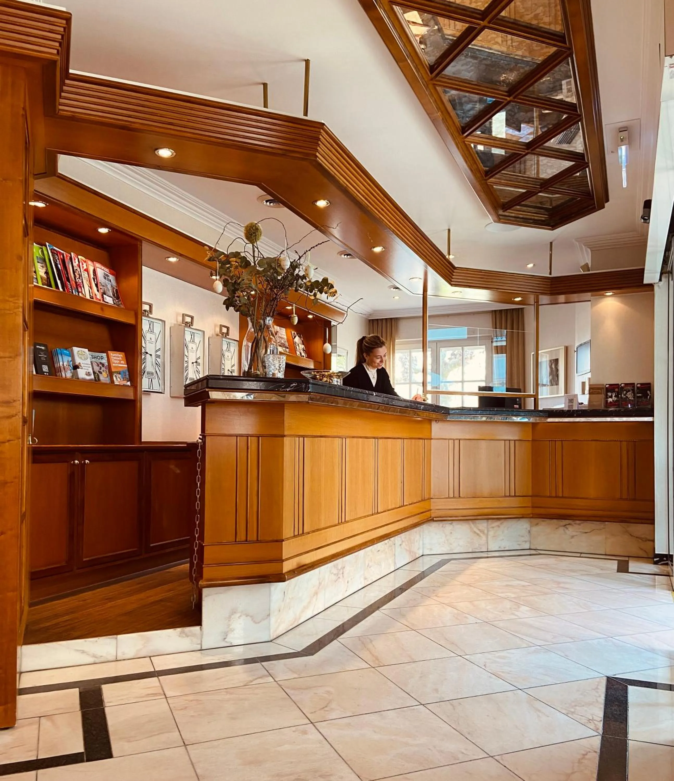 Lobby or reception in Hotel "Schloss Friedestrom"