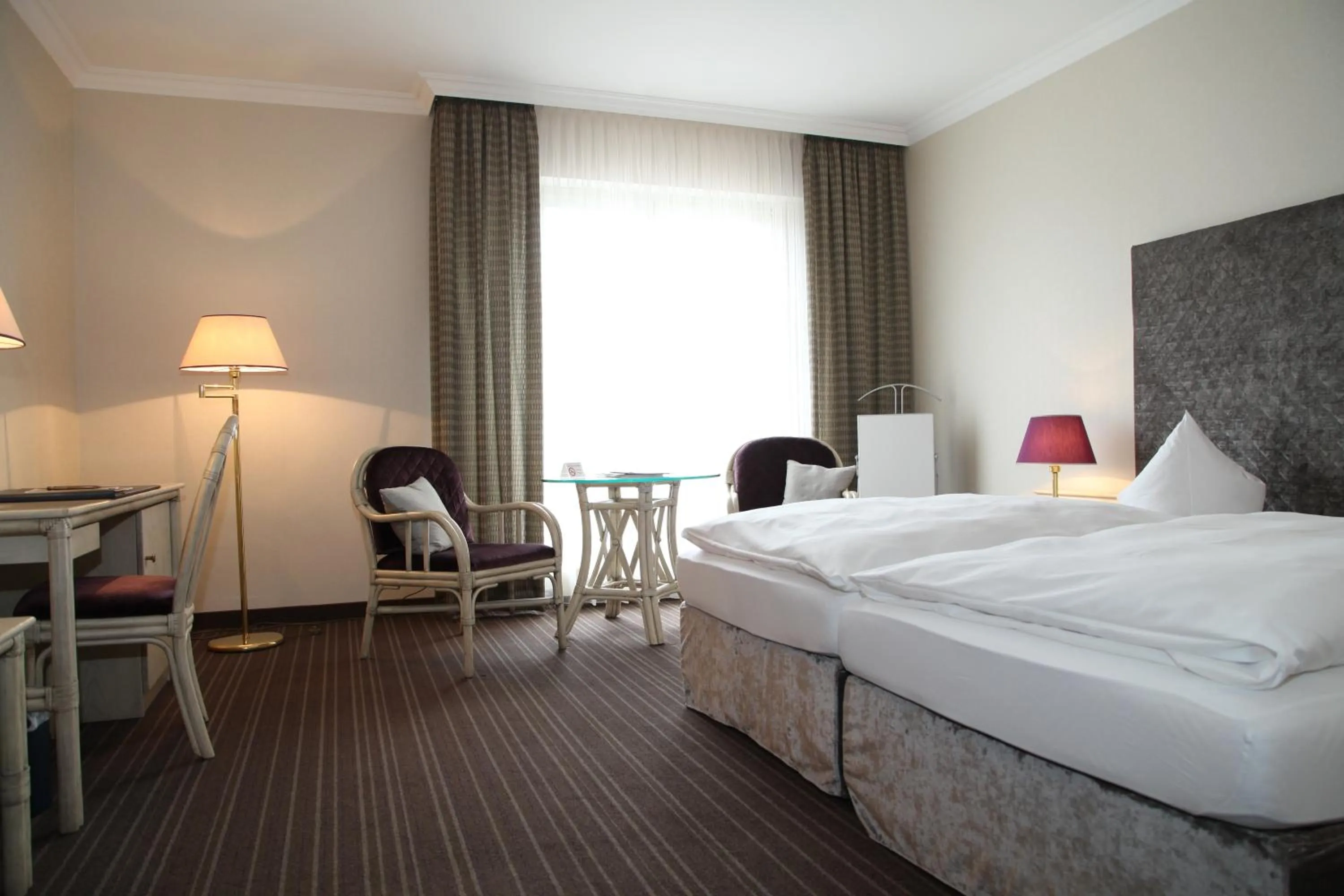 Bed in Hotel "Schloss Friedestrom"