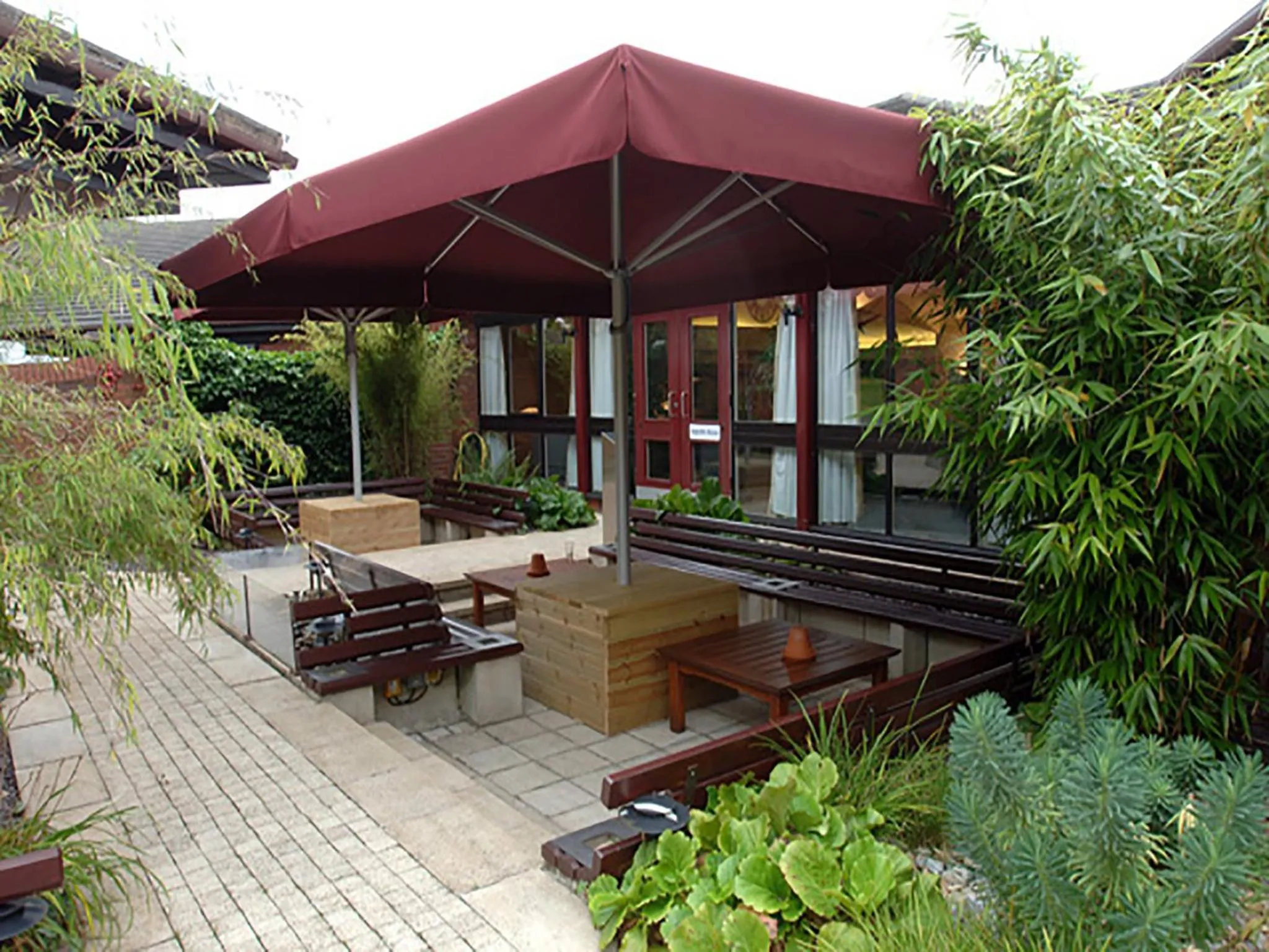 Patio in Warwick Conferences - Radcliffe