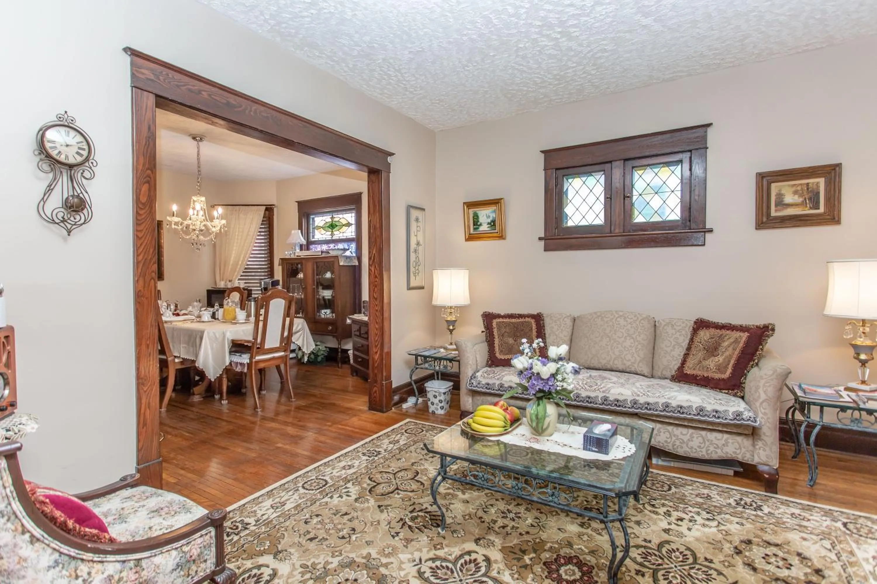 Living room in Ambiance By The Falls B&B