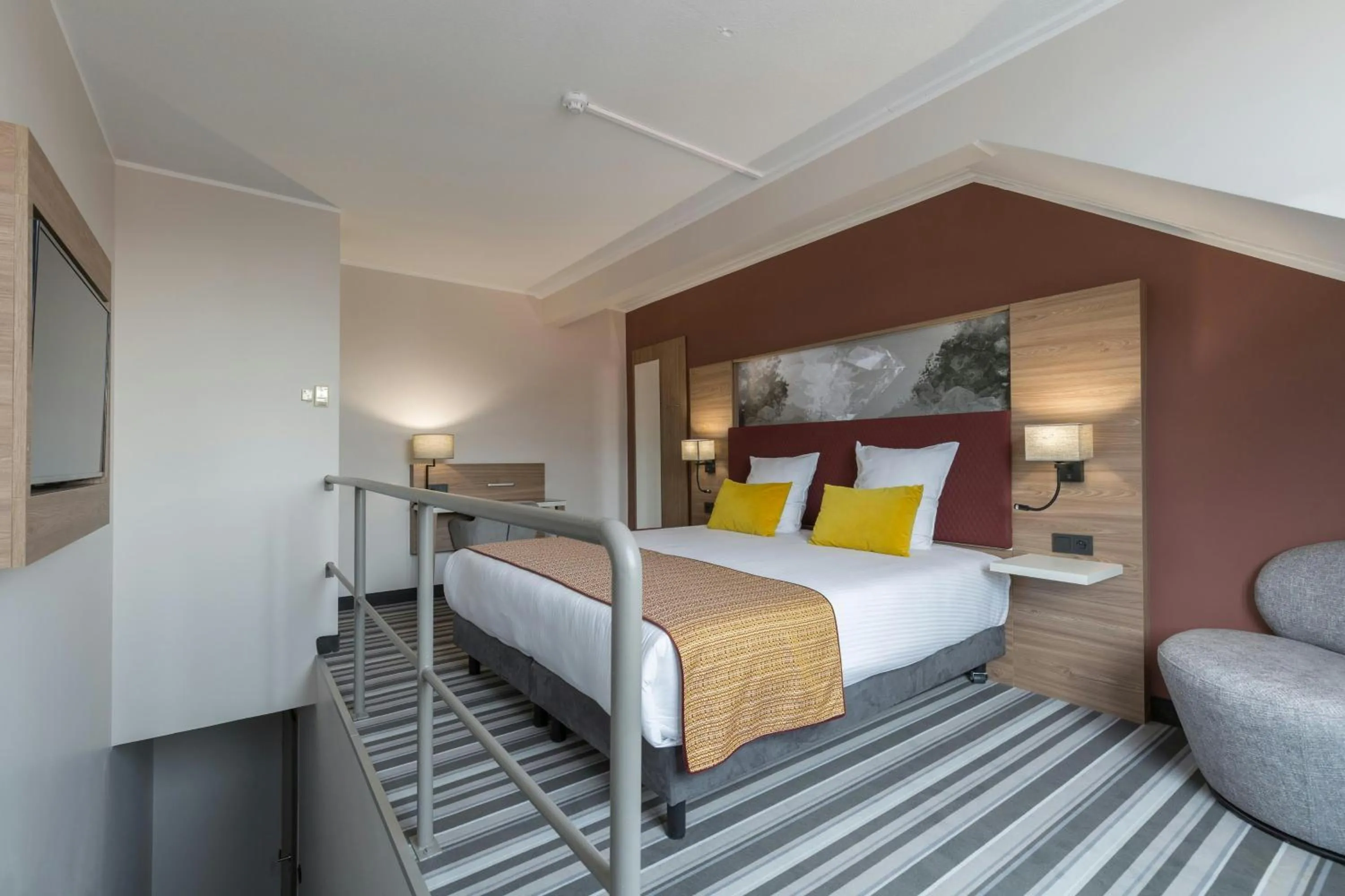 Photo of the whole room, Bed in Leonardo Hotel Antwerpen