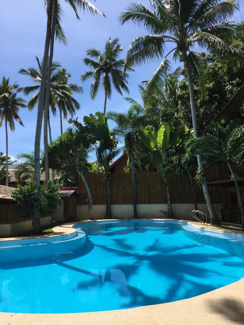 Swimming pool in Pyramid Resort