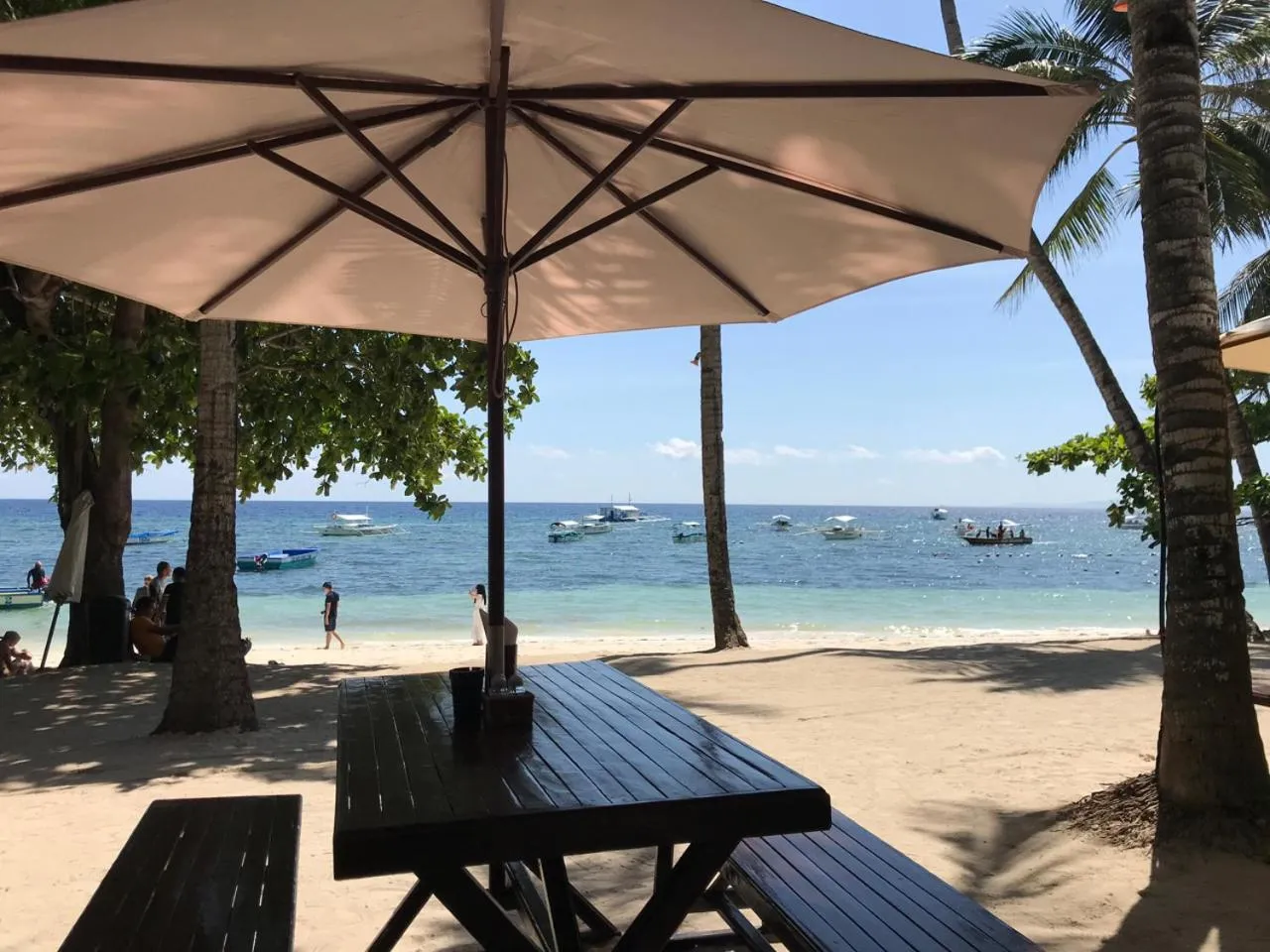 Restaurant/places to eat in Pyramid Resort