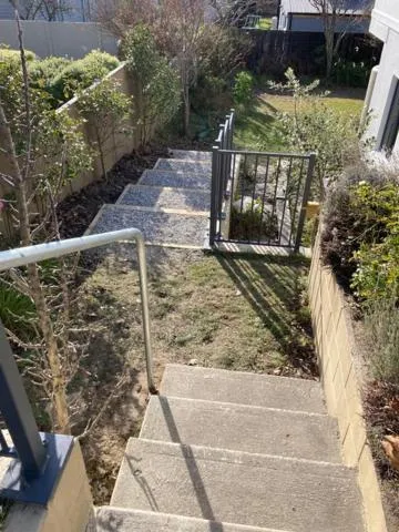 Colonial Manor Motel