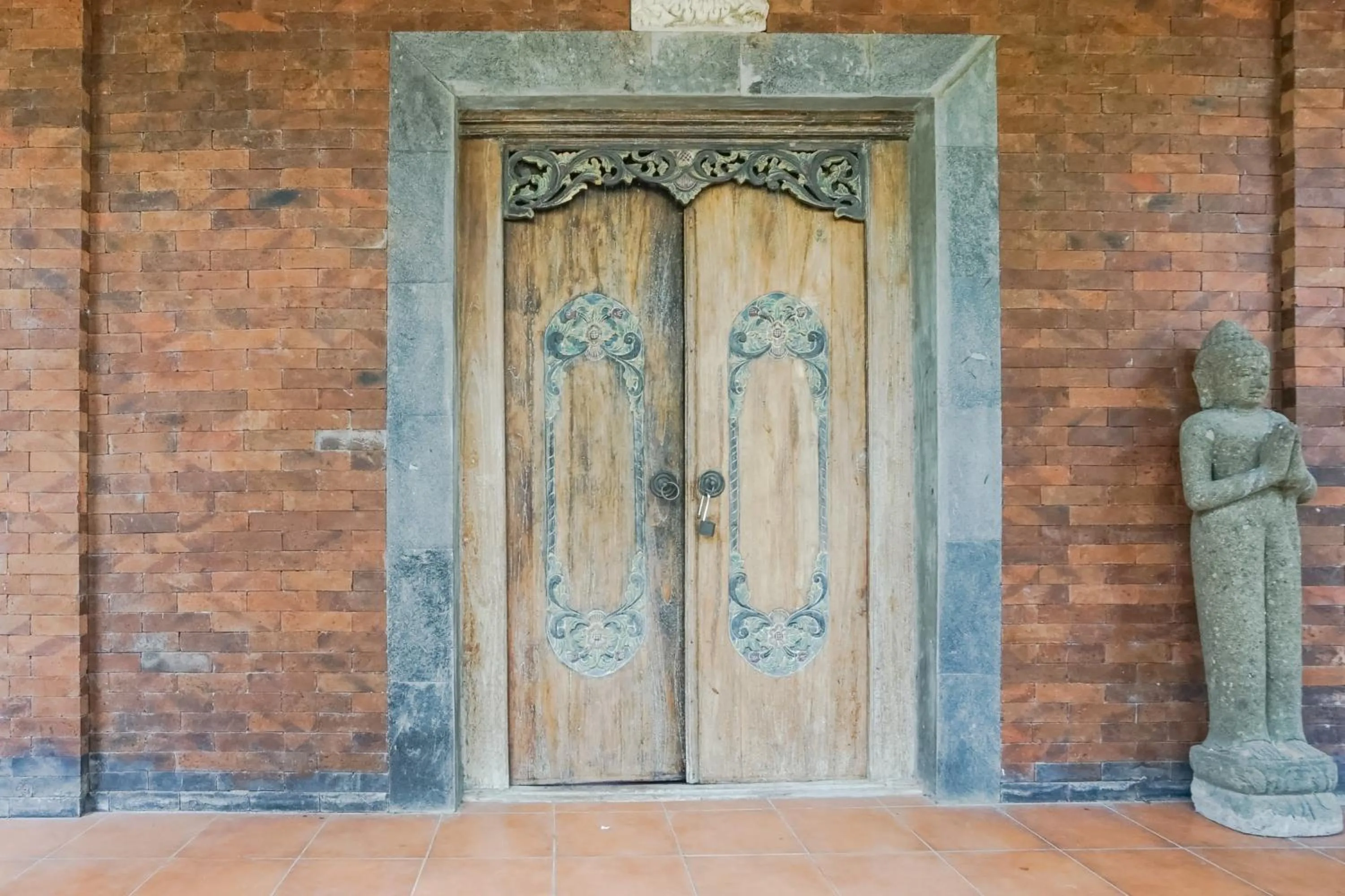 Facade/entrance in Diuma residence yoga meditation retreat and healing Center