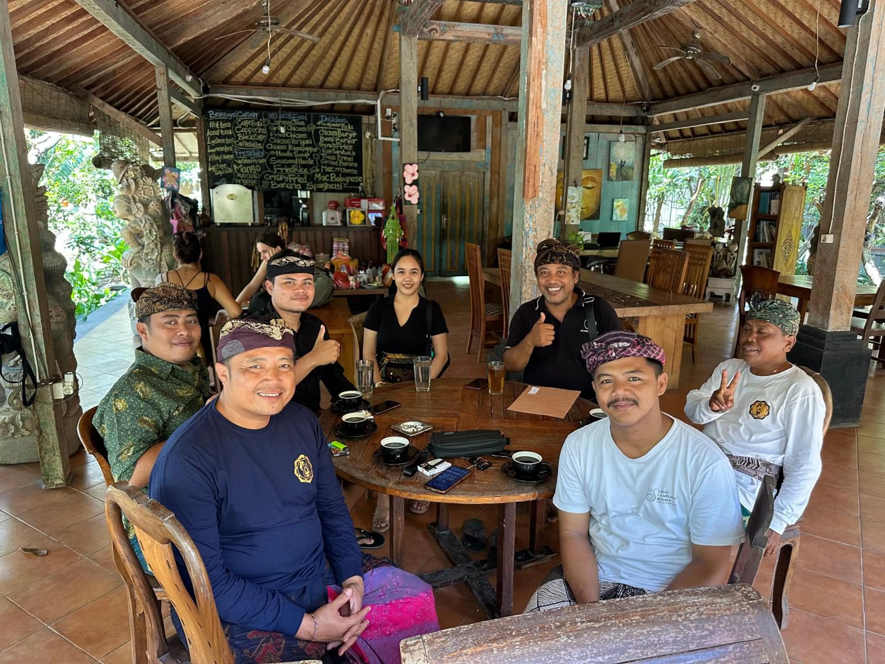 People in Diuma residence yoga meditation retreat and healing Center