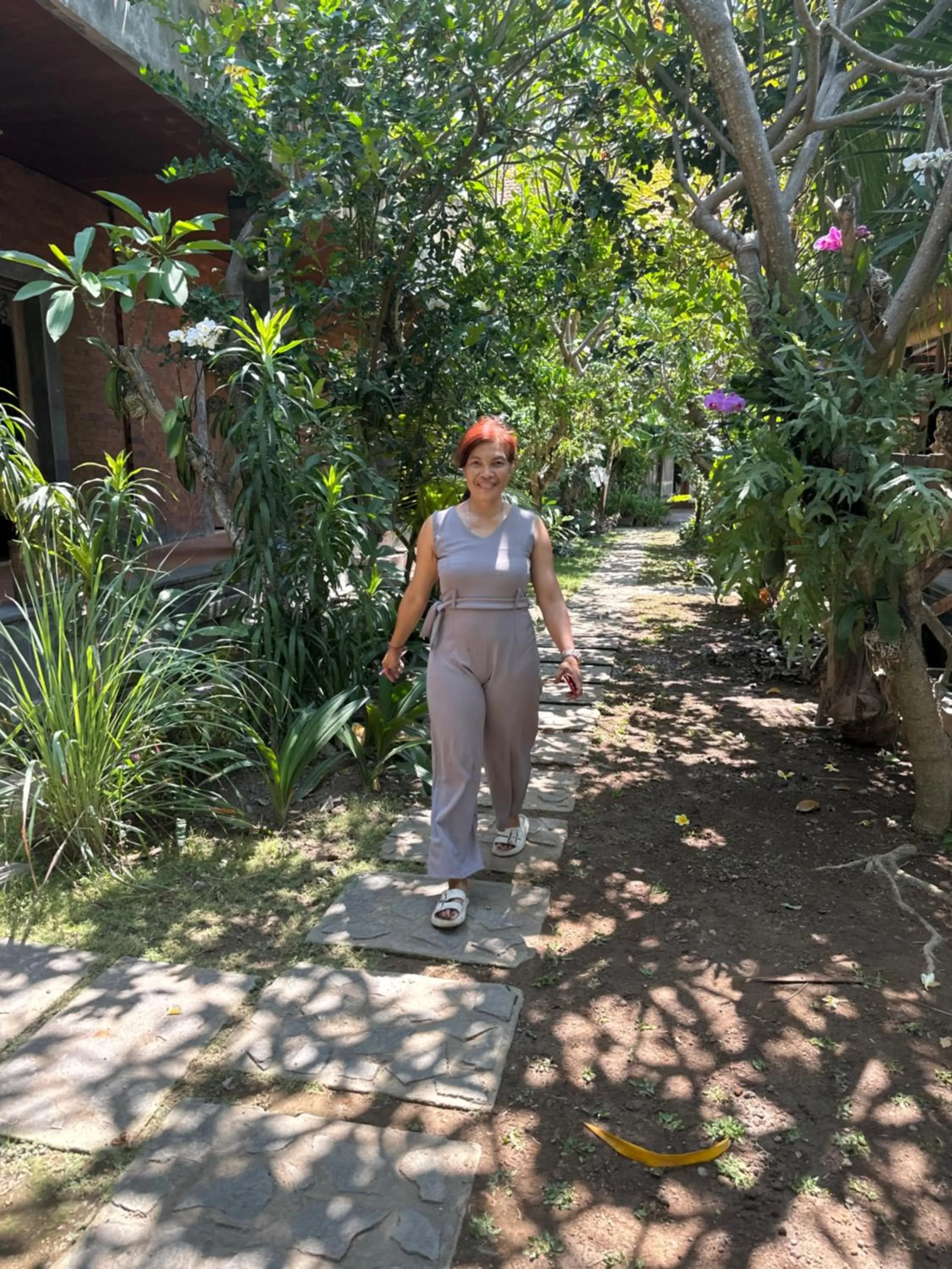 Garden in Diuma residence yoga meditation retreat and healing Center