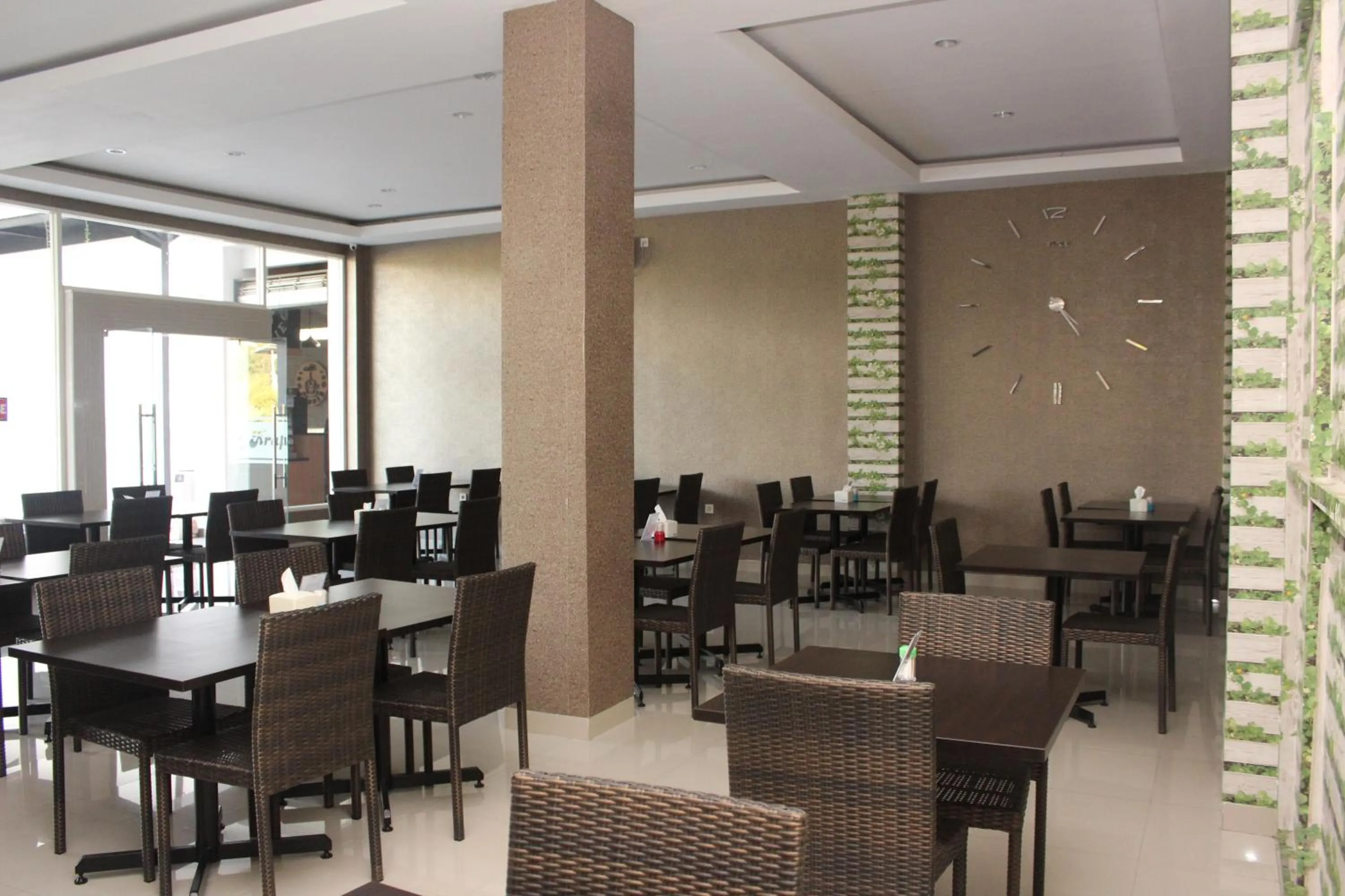 Restaurant/places to eat in Naka Hotel Kupang