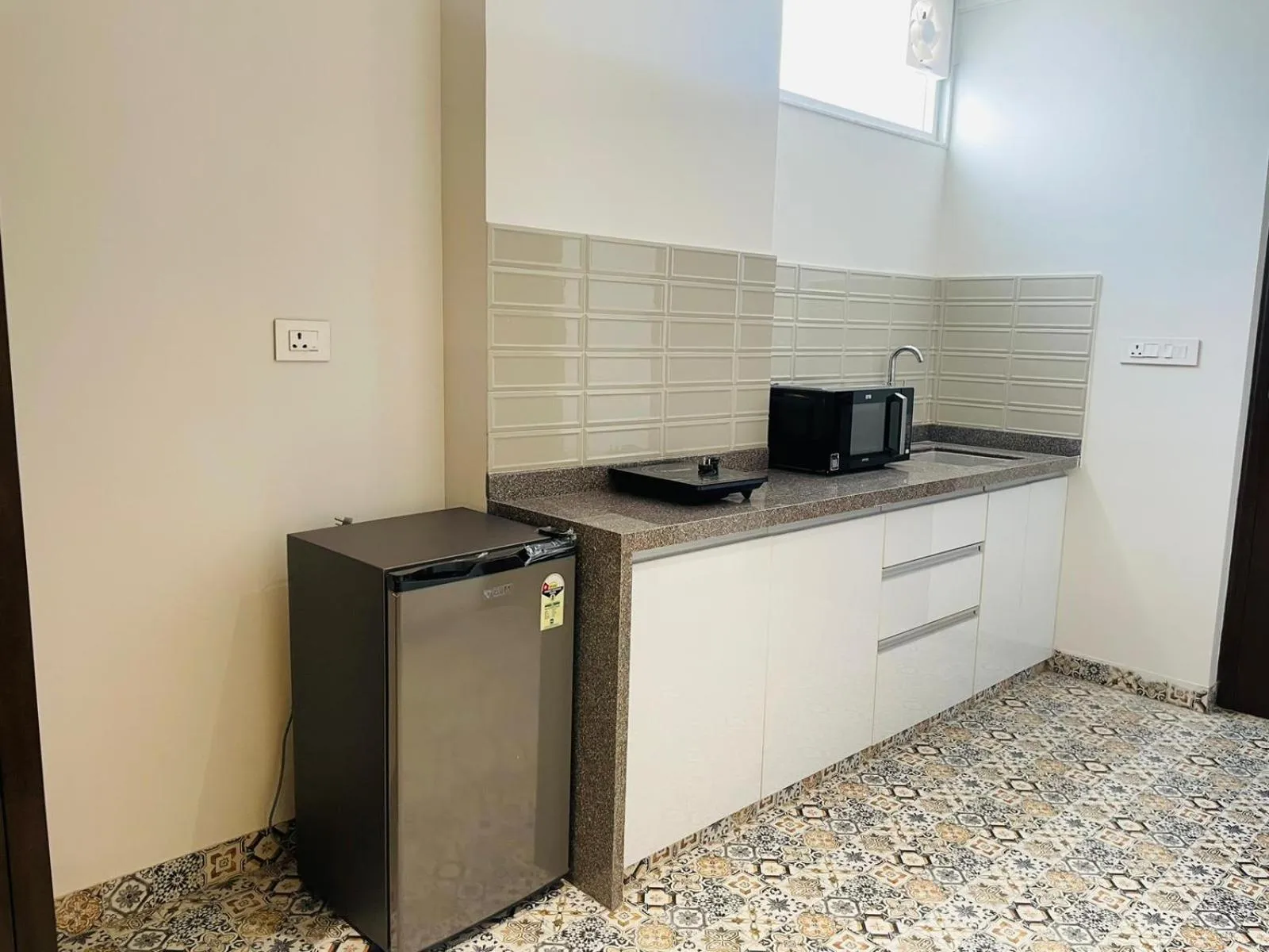 Coffee/tea facilities in Palm 34