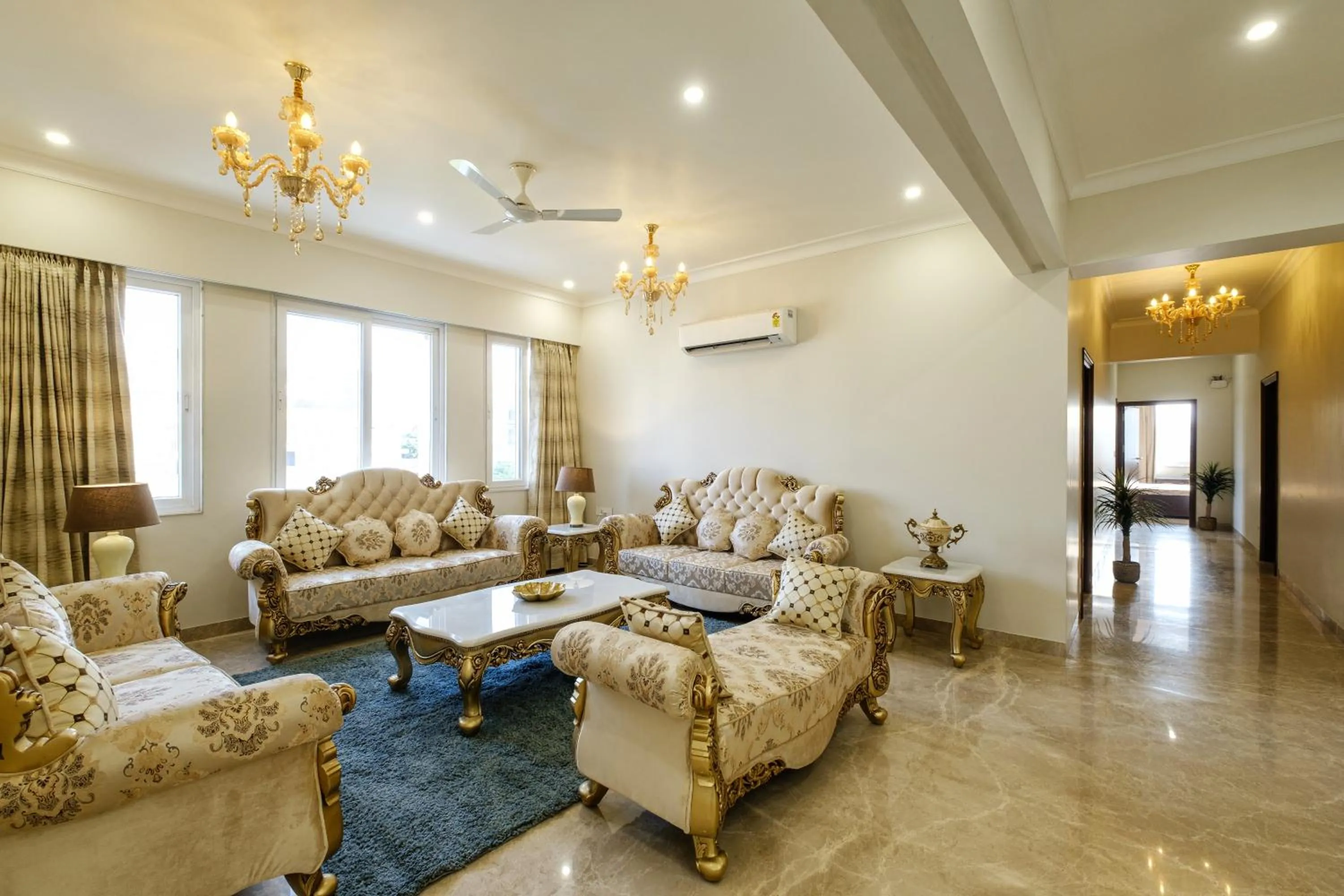Living room in Palm 34
