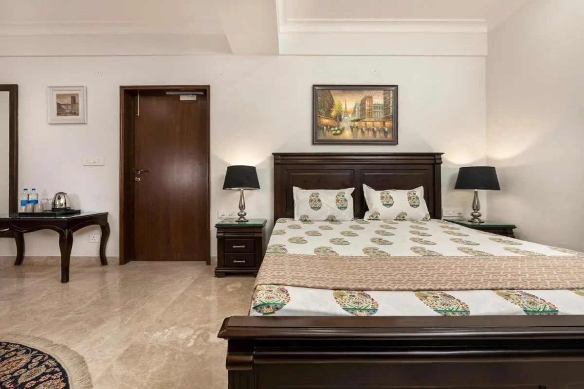 Bedroom, Bed in Palm 34