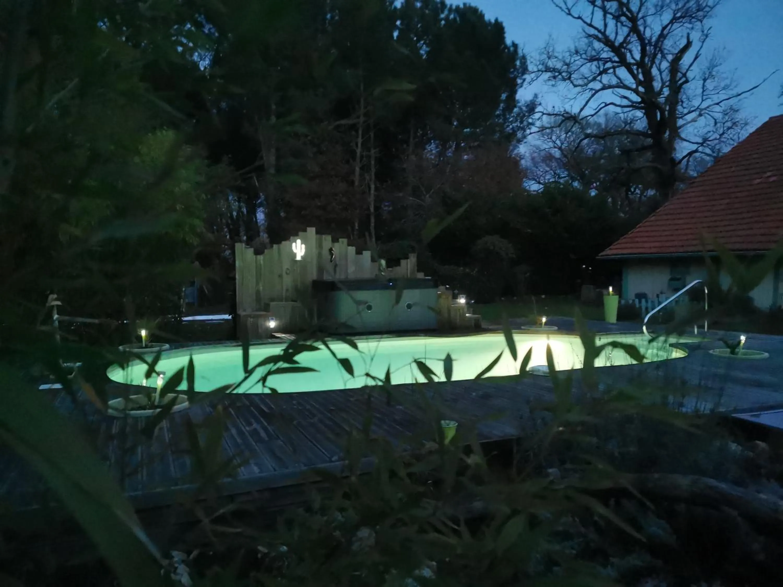 Night in Les Hôtes Landes