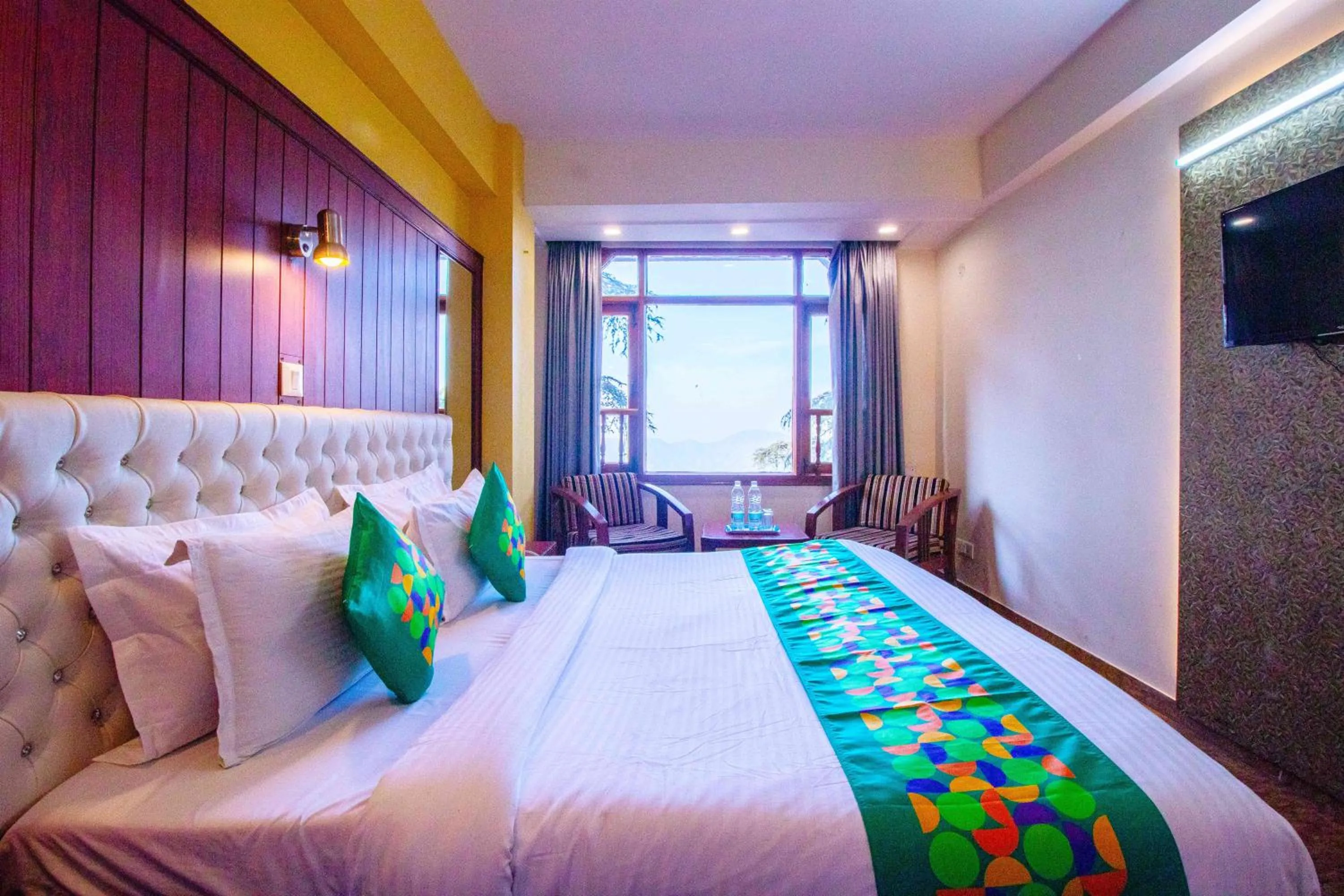 Bedroom, Bed in Treebo Varuna With Mountain View, Mall Road