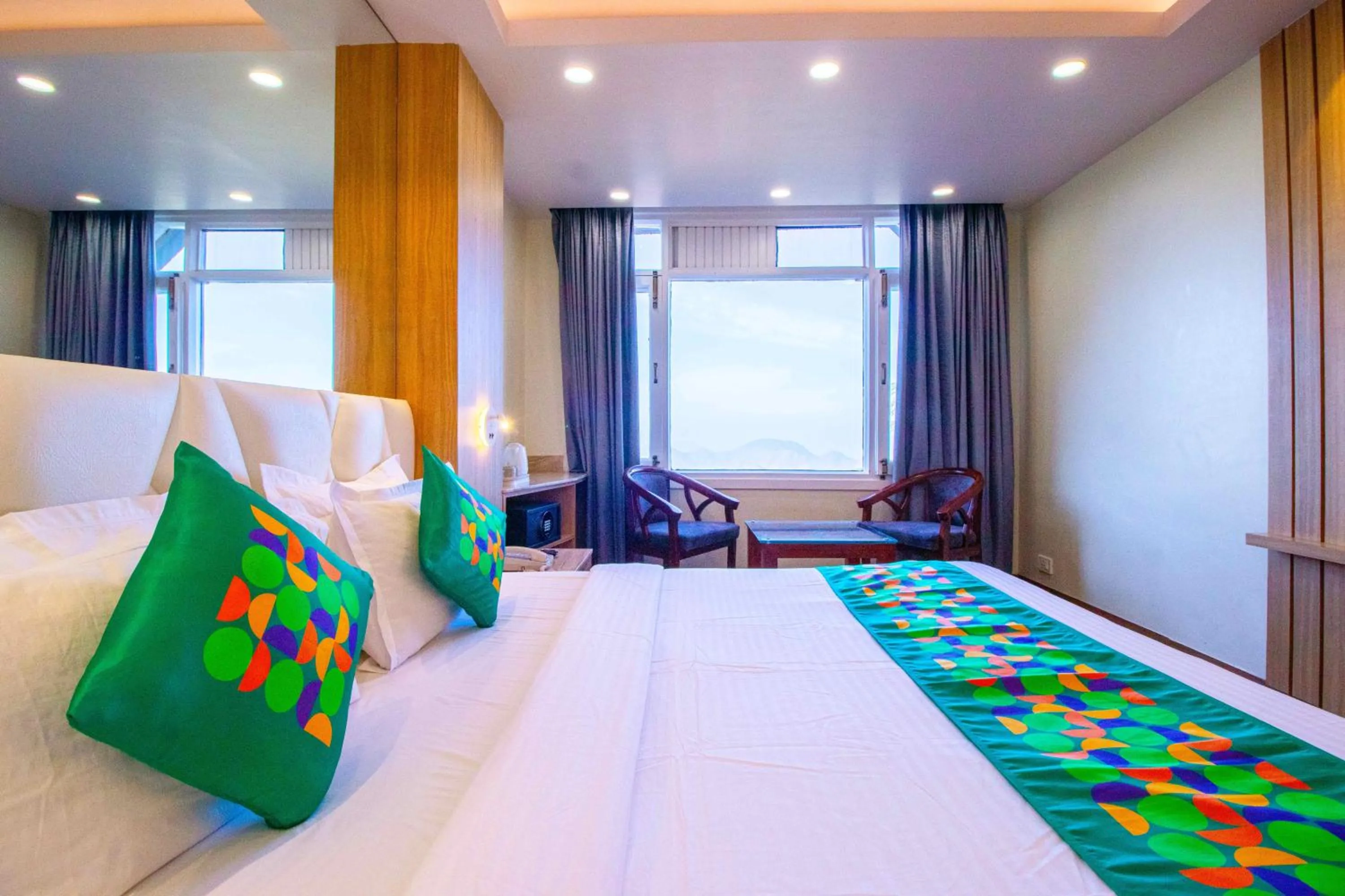 Bedroom, Bed in Treebo Varuna With Mountain View, Mall Road