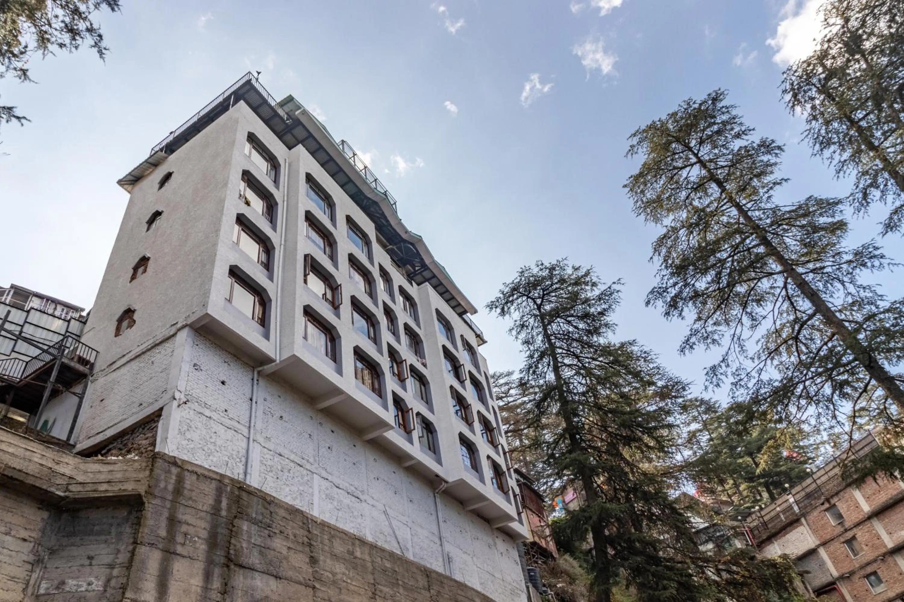 Facade/entrance in Treebo Varuna With Mountain View, Mall Road