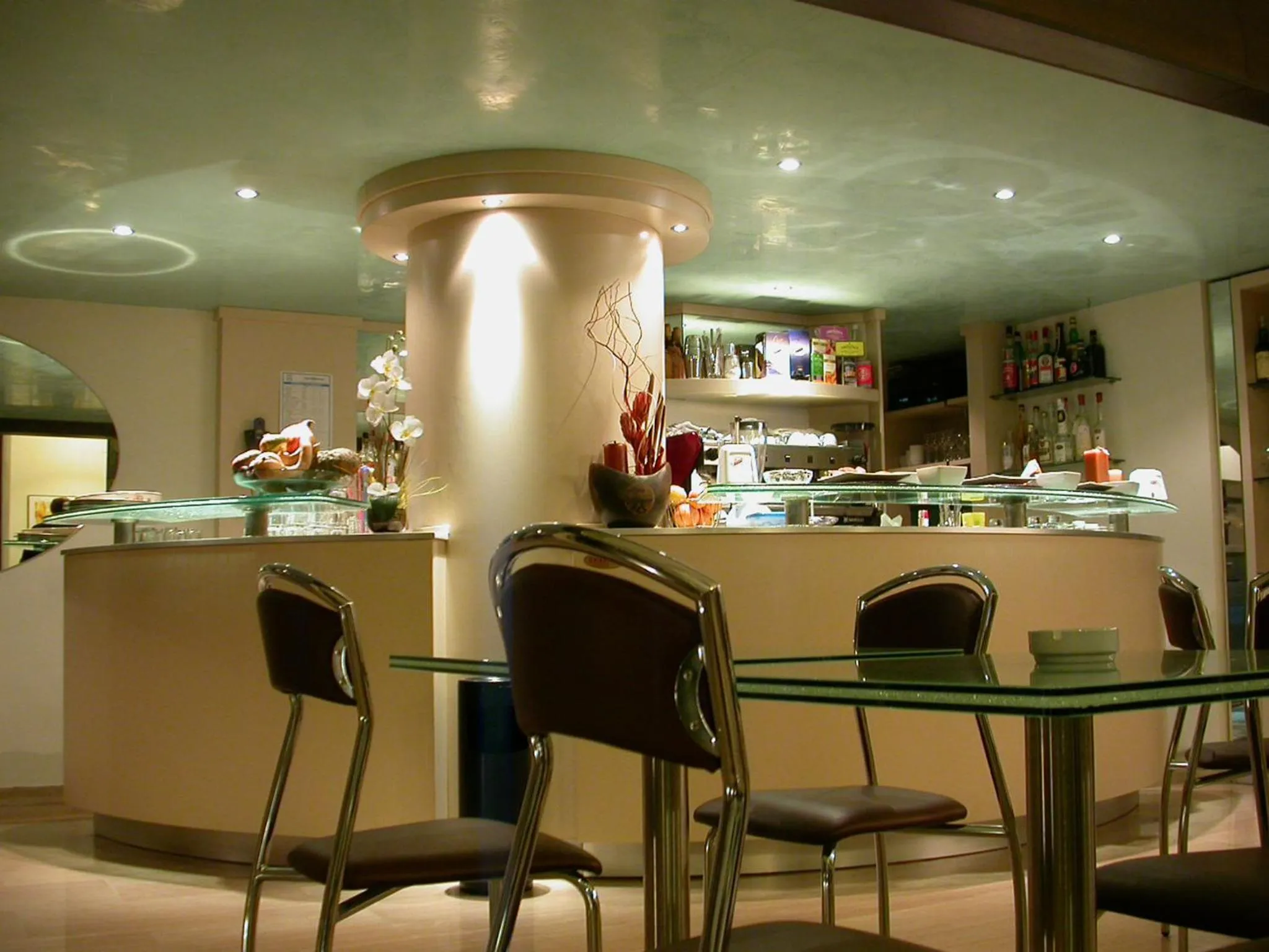 Communal lounge/ TV room in Hotel Concordia