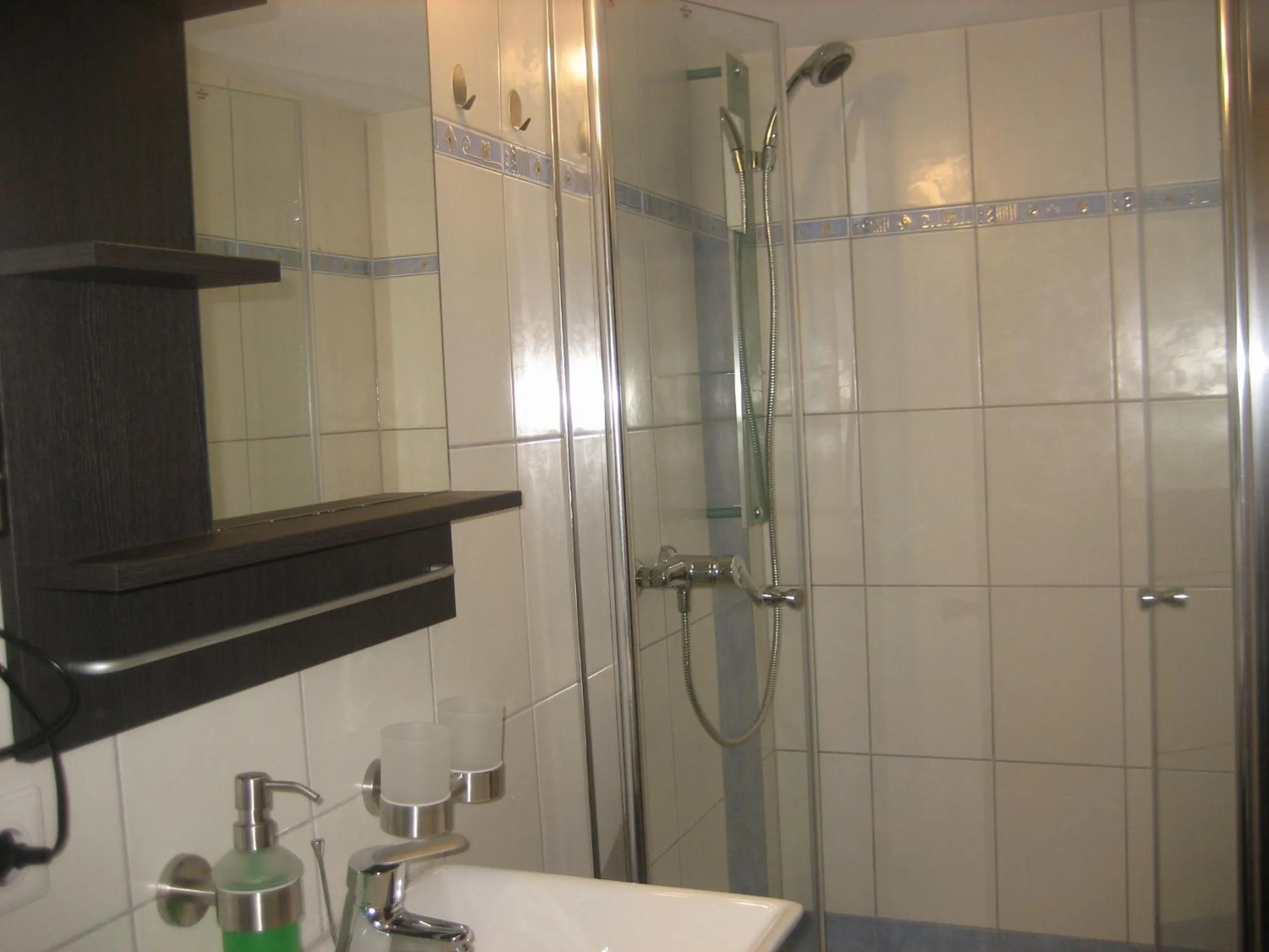 Classic Triple Room - single occupancy in Schusters Lindenhof