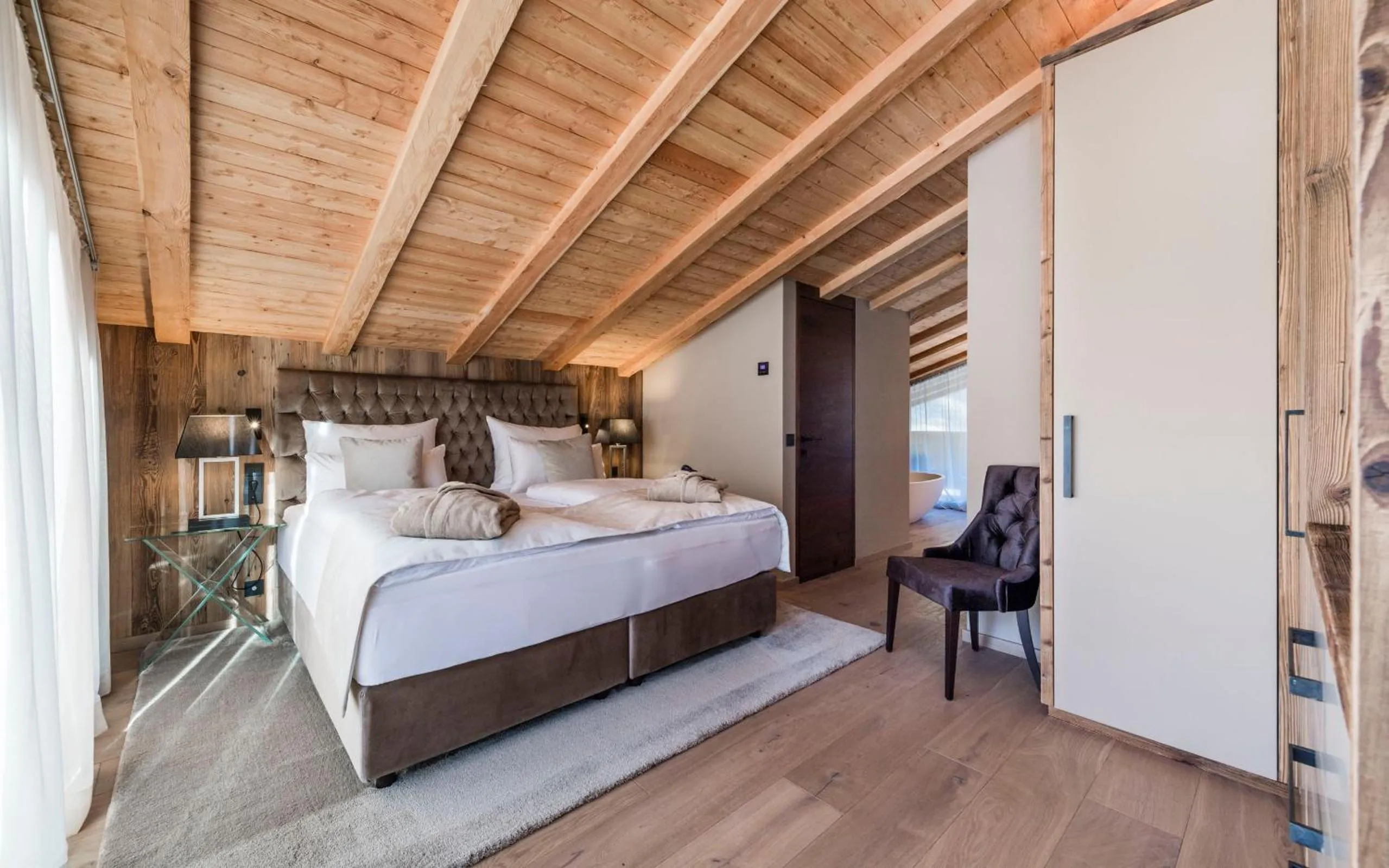 Bed in Hotel Montchalet