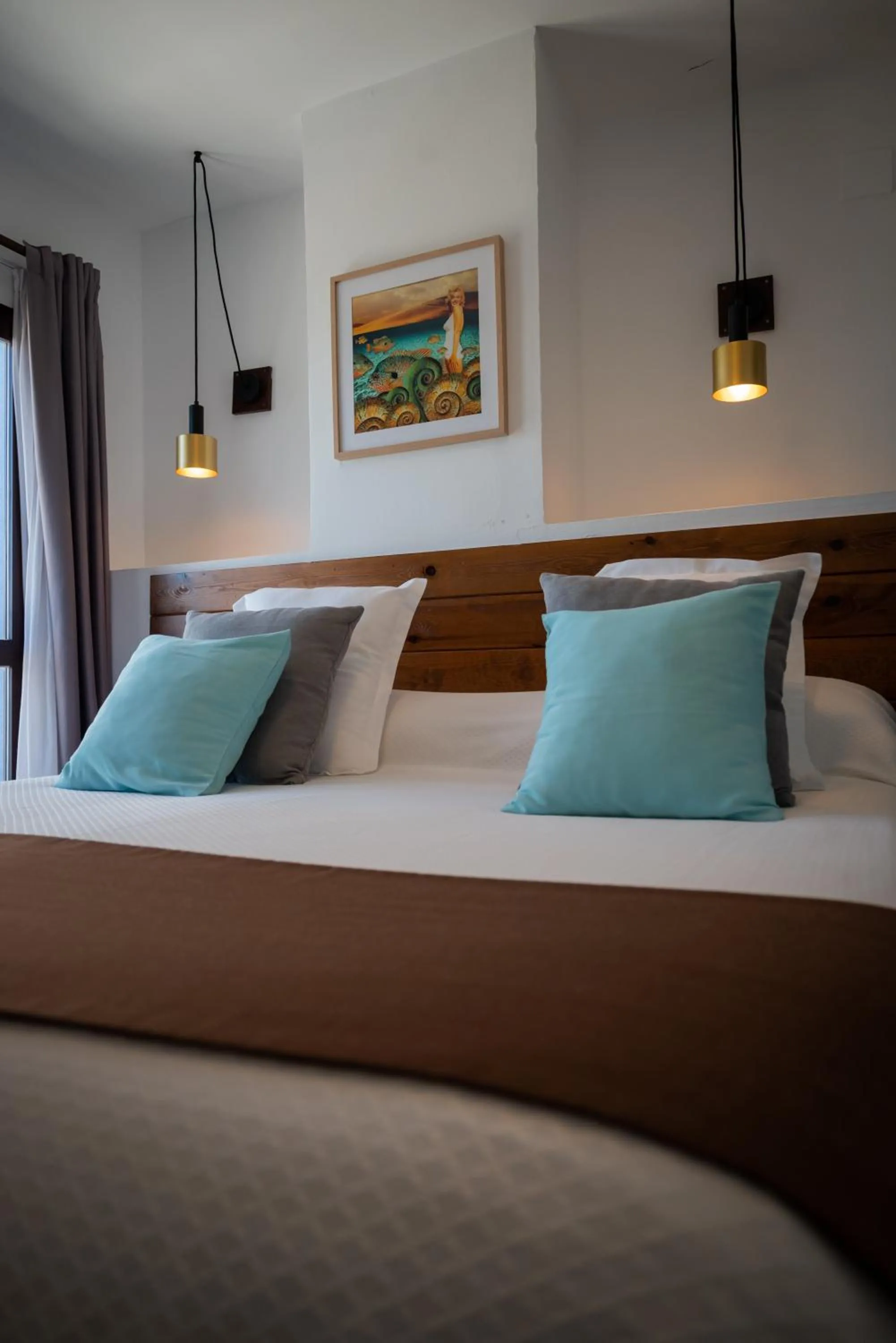 Property building, Bed in Hostal Boutique Casa del Mar Altea