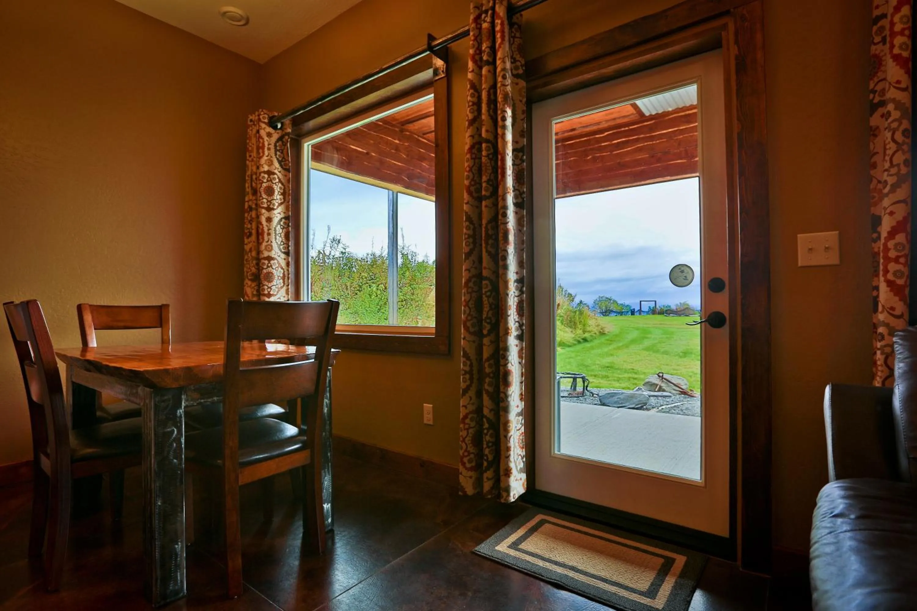 Dining area in Baycrest Lodge