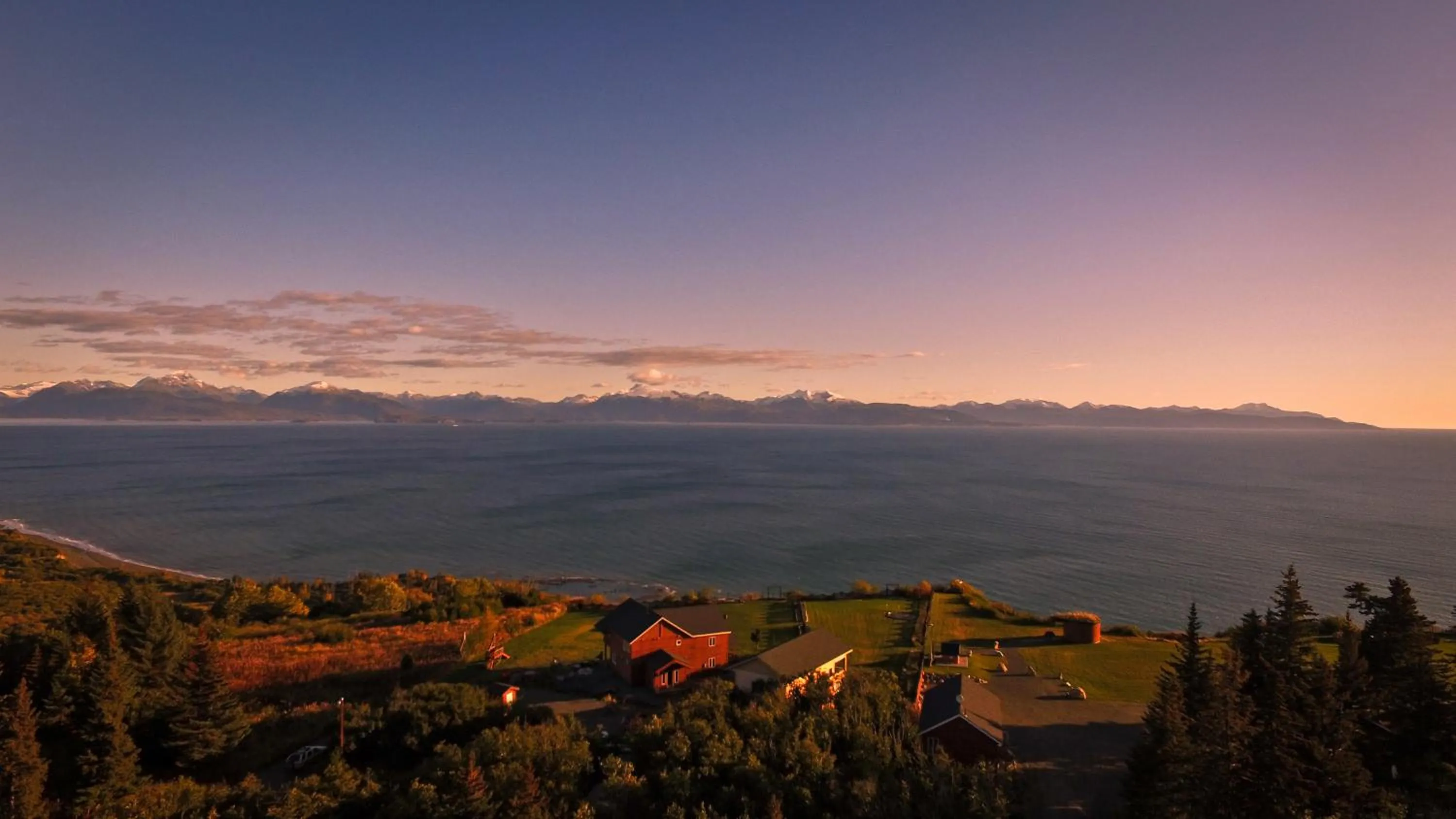 Bird's eye view in Baycrest Lodge