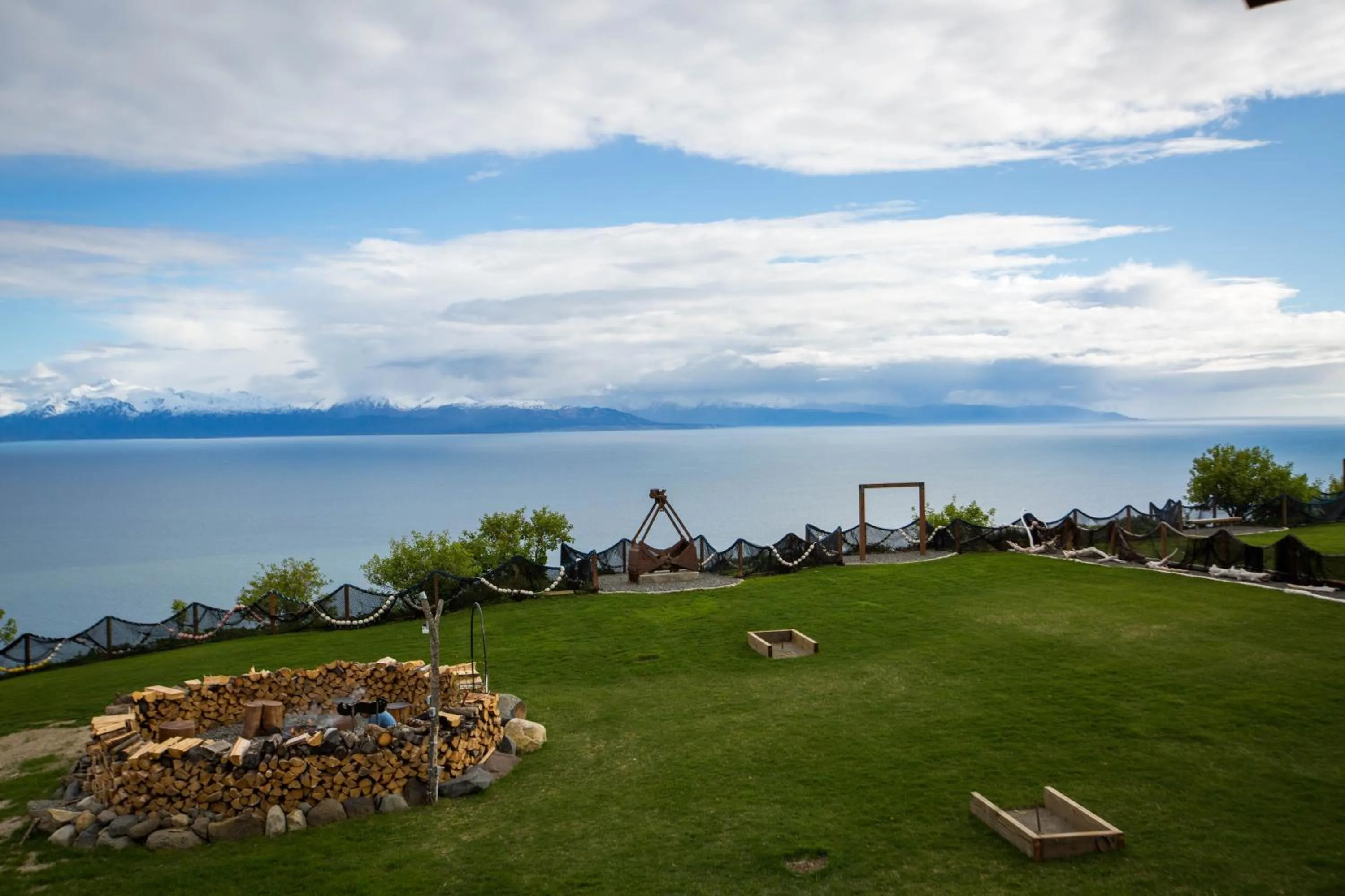 Mountain view in Baycrest Lodge