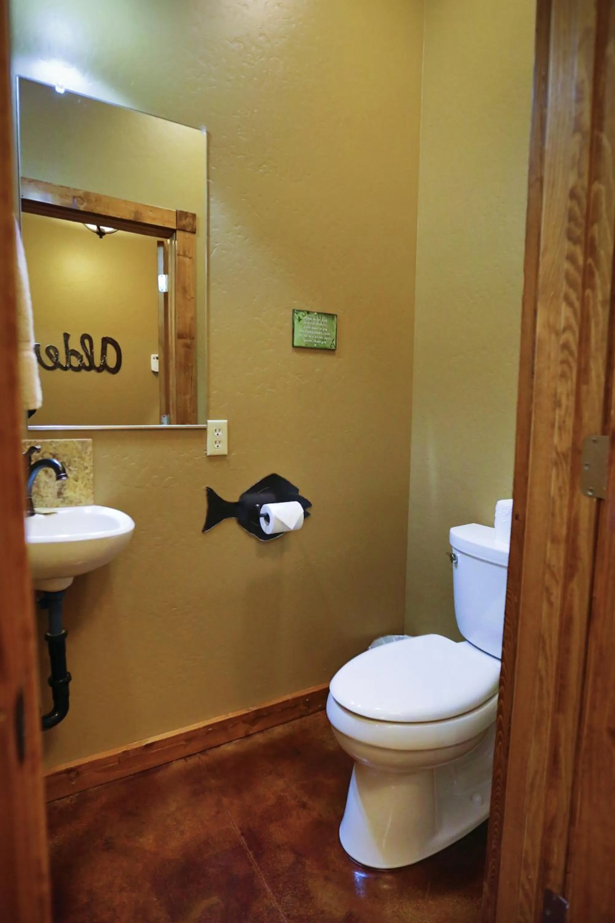 Bathroom in Baycrest Lodge