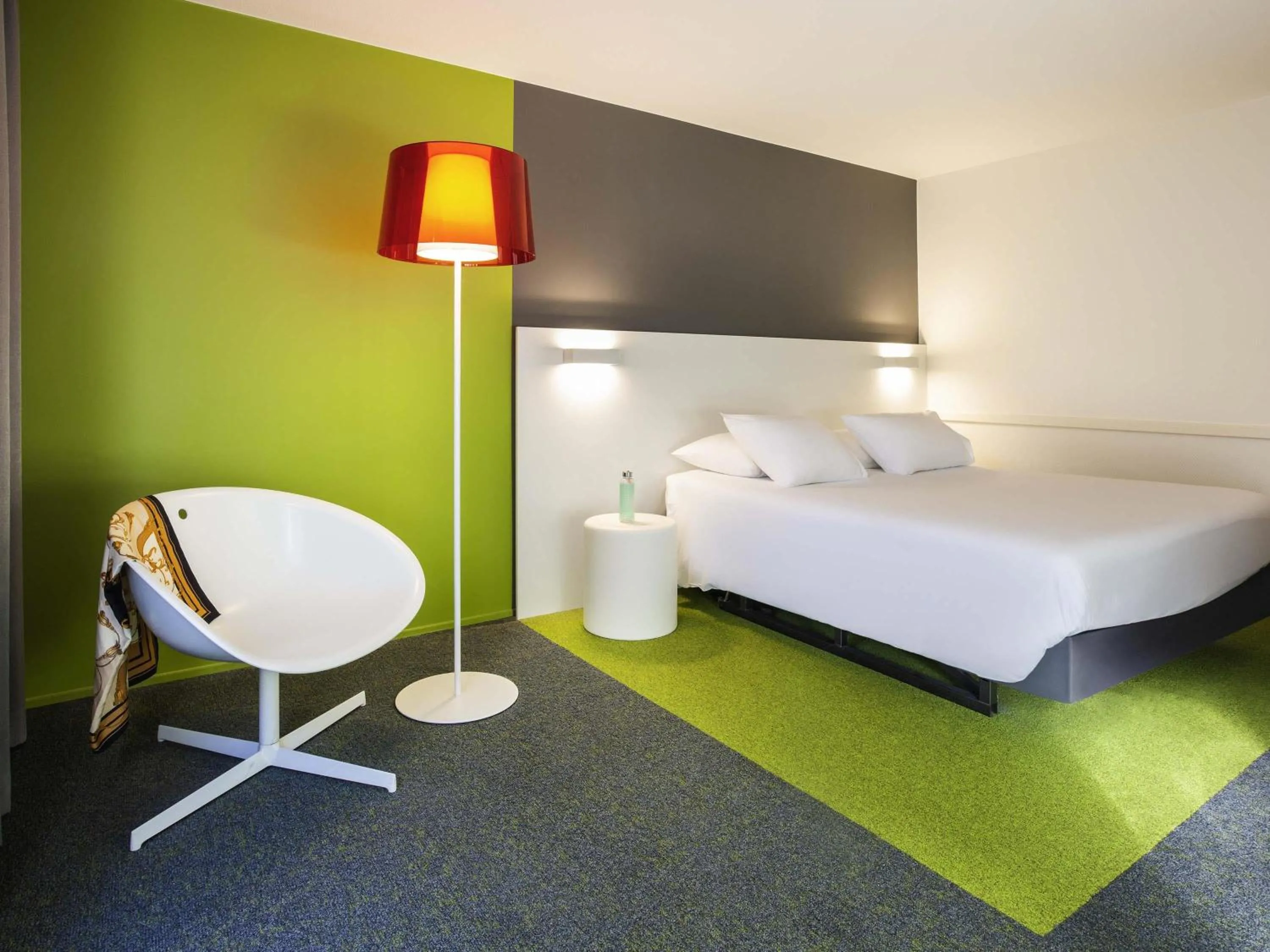 Bedroom, Bed in Ibis Styles Arlon Porte du Luxembourg