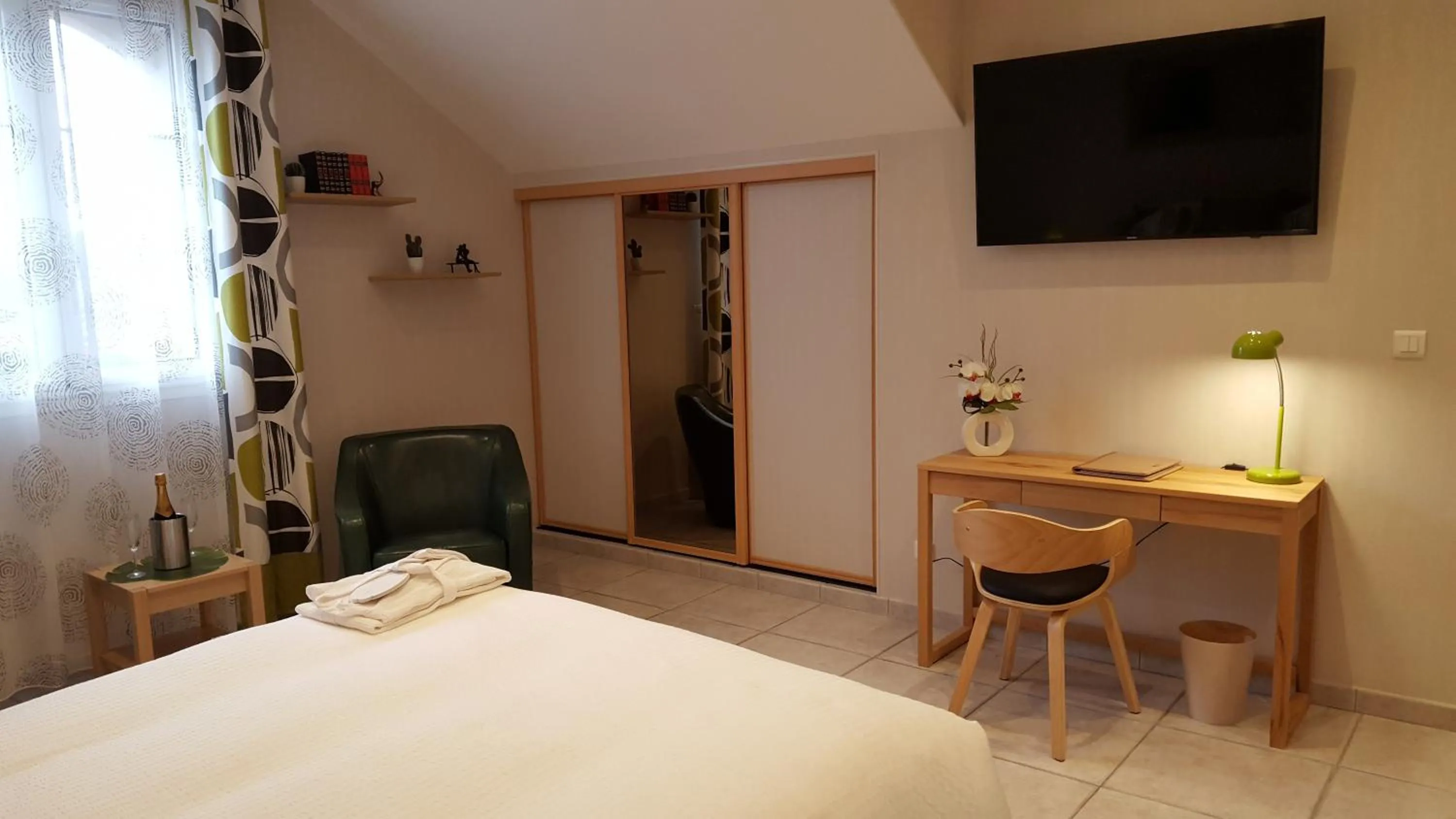 Bed in Le Mas Champenois