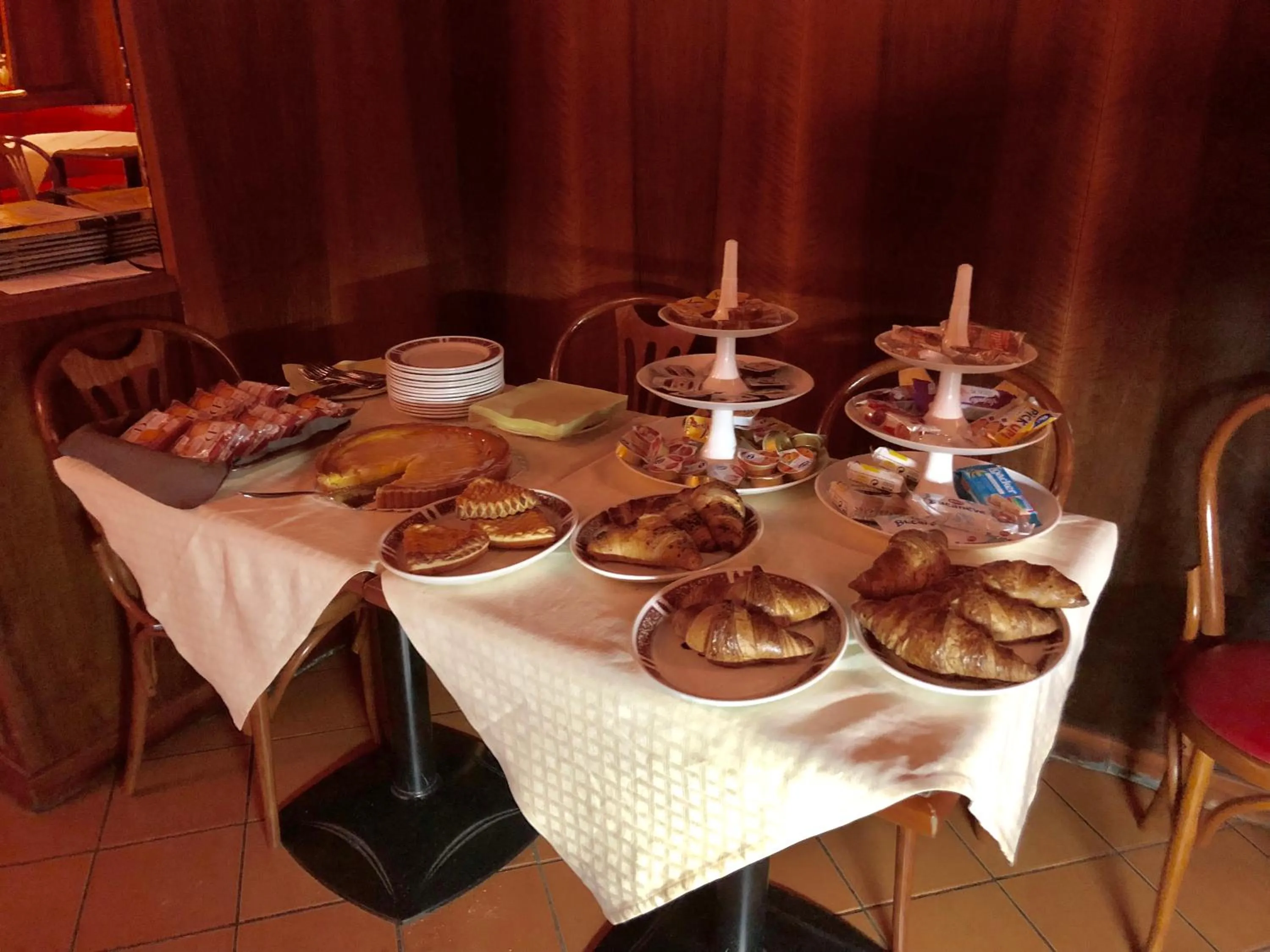 Italian breakfast in Hotel Karol