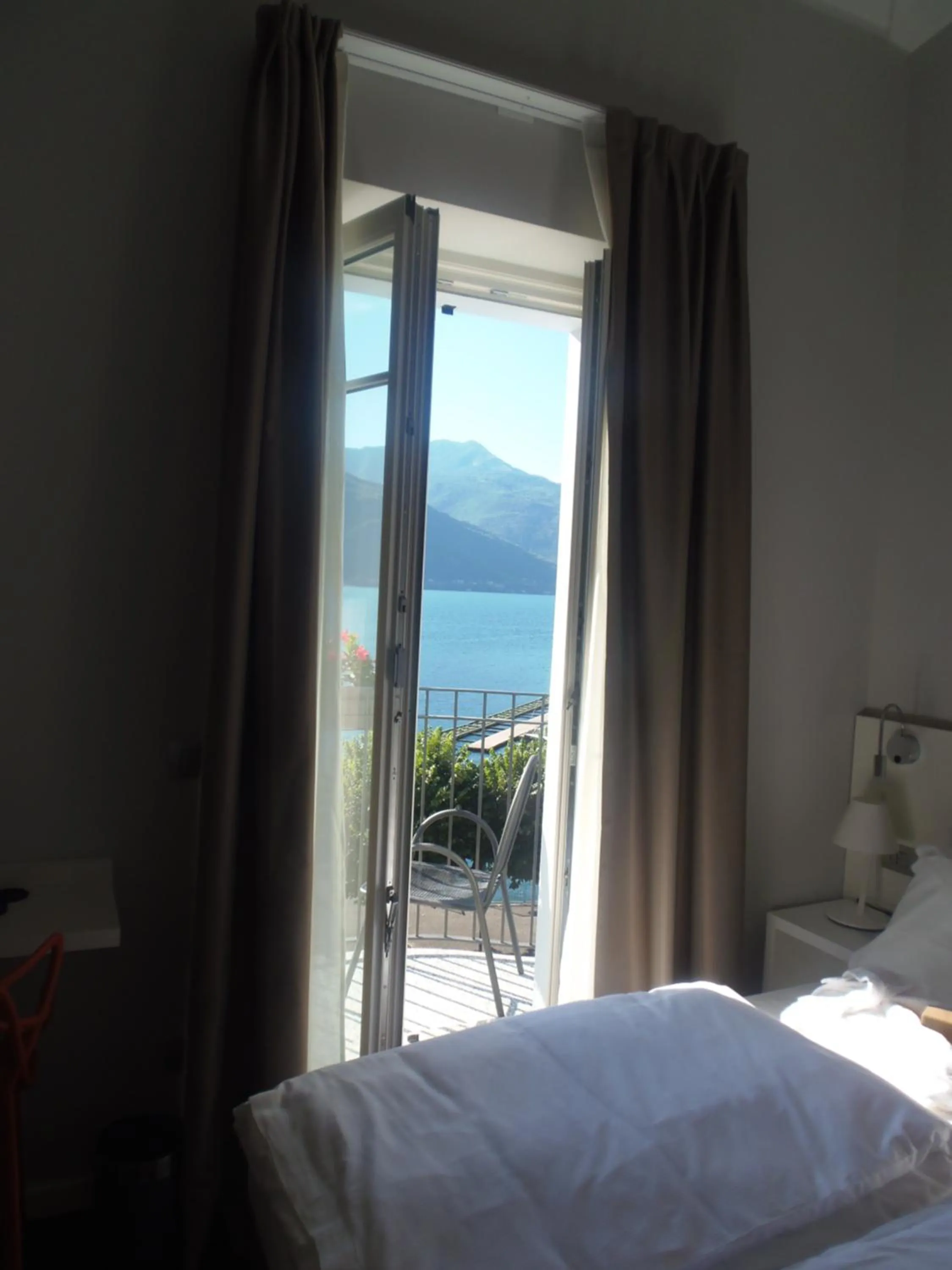 Bed in Albergo Dongo