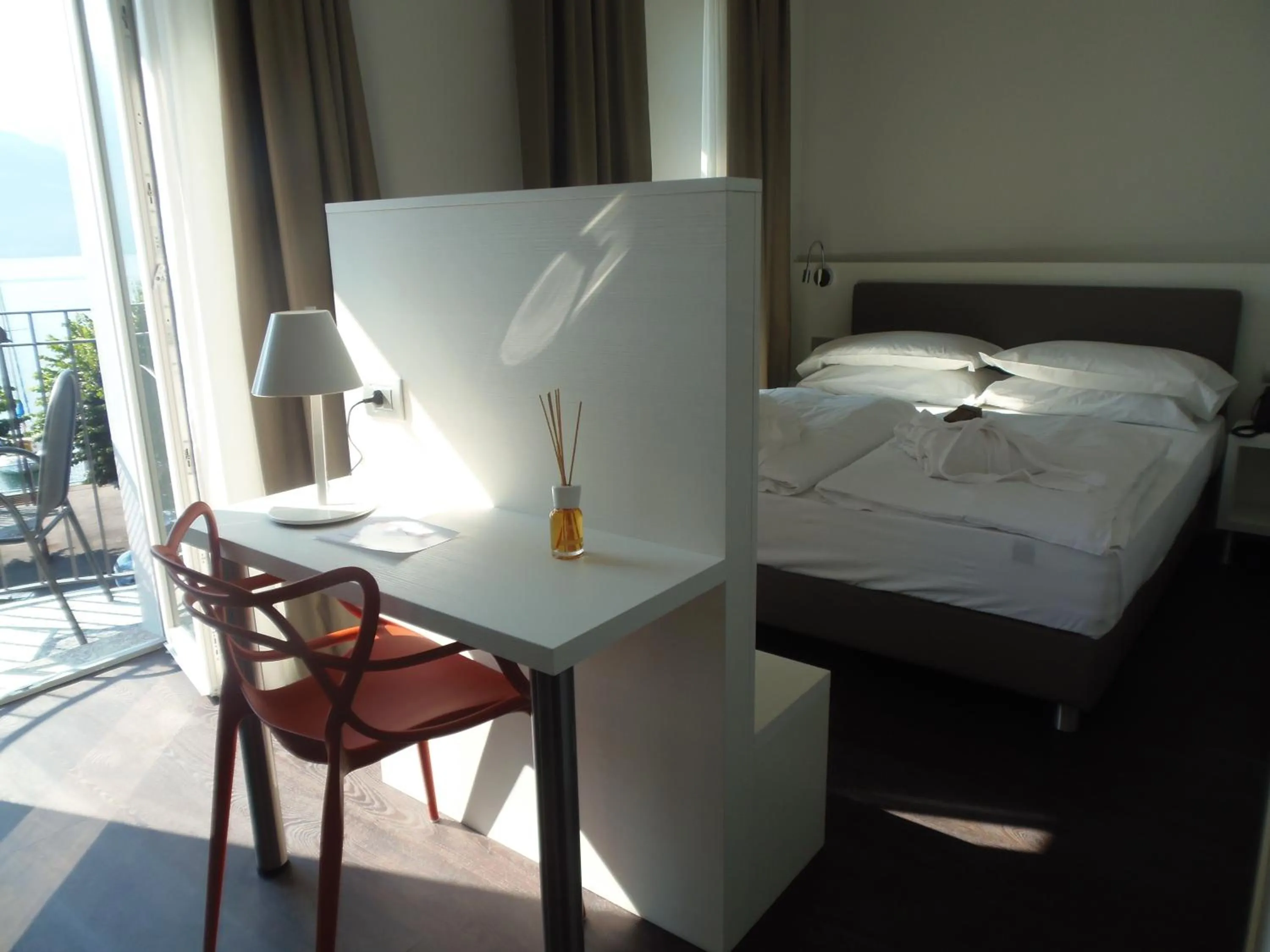 Bed in Albergo Dongo