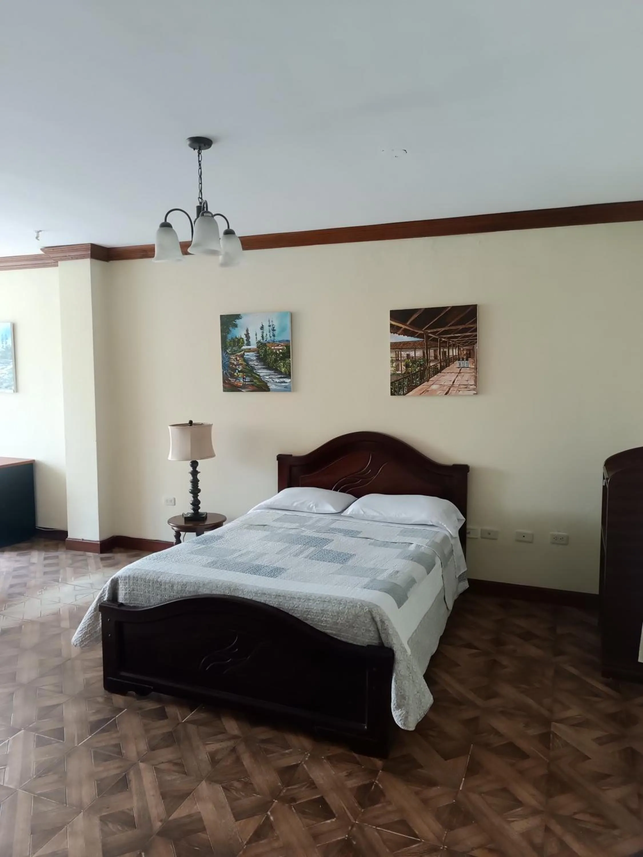 Decorative detail, Bed in El Cardenal Hotel