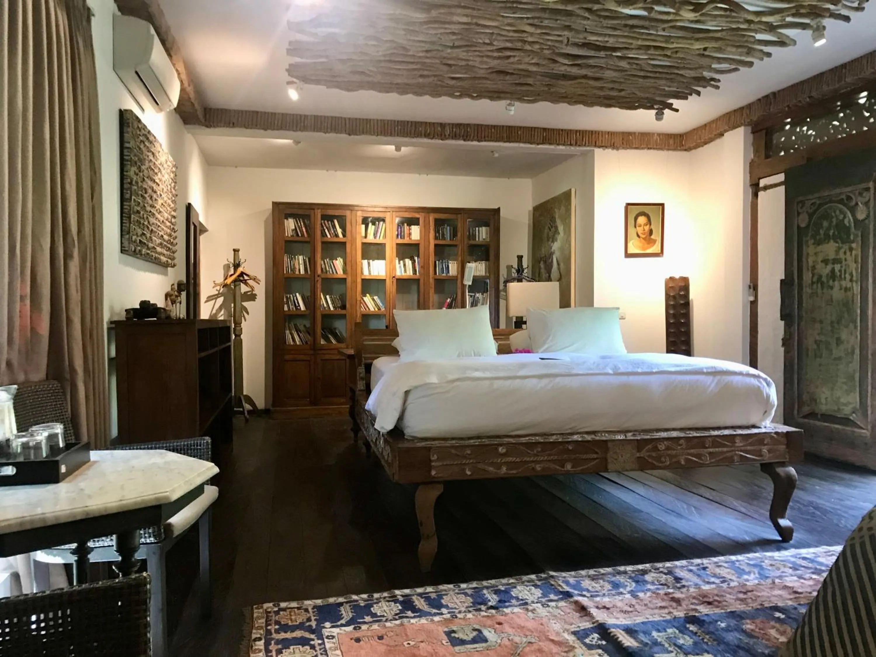 Bed in Wayang Retreat