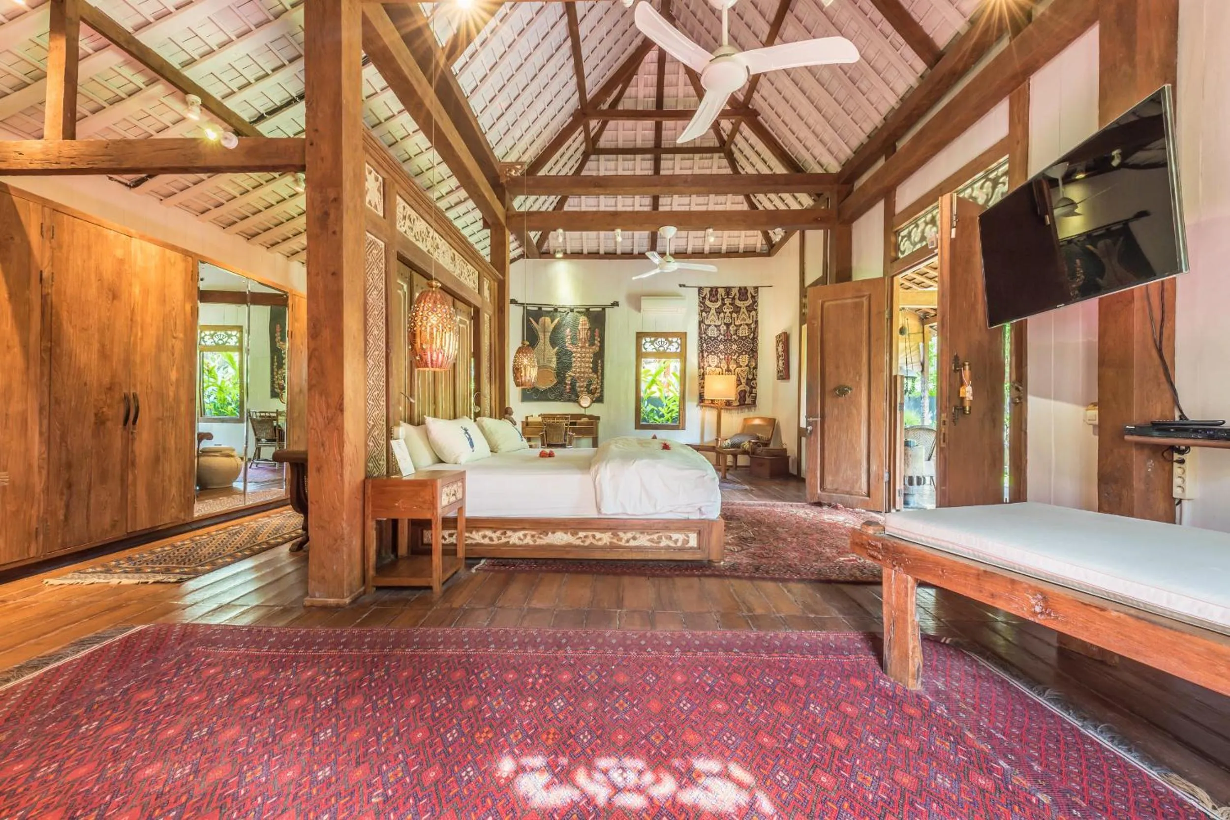 TV and multimedia, Bed in Wayang Retreat