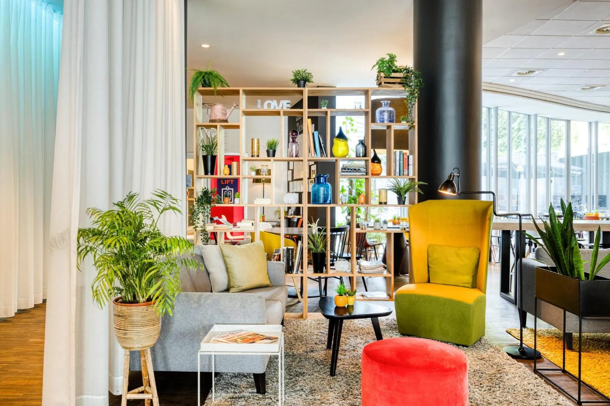 Property building in Holiday Inn Express Mechelen City Centre by IHG