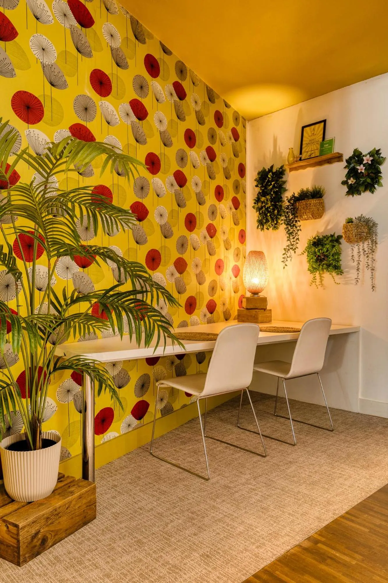 Lobby or reception in Holiday Inn Express Mechelen City Centre by IHG