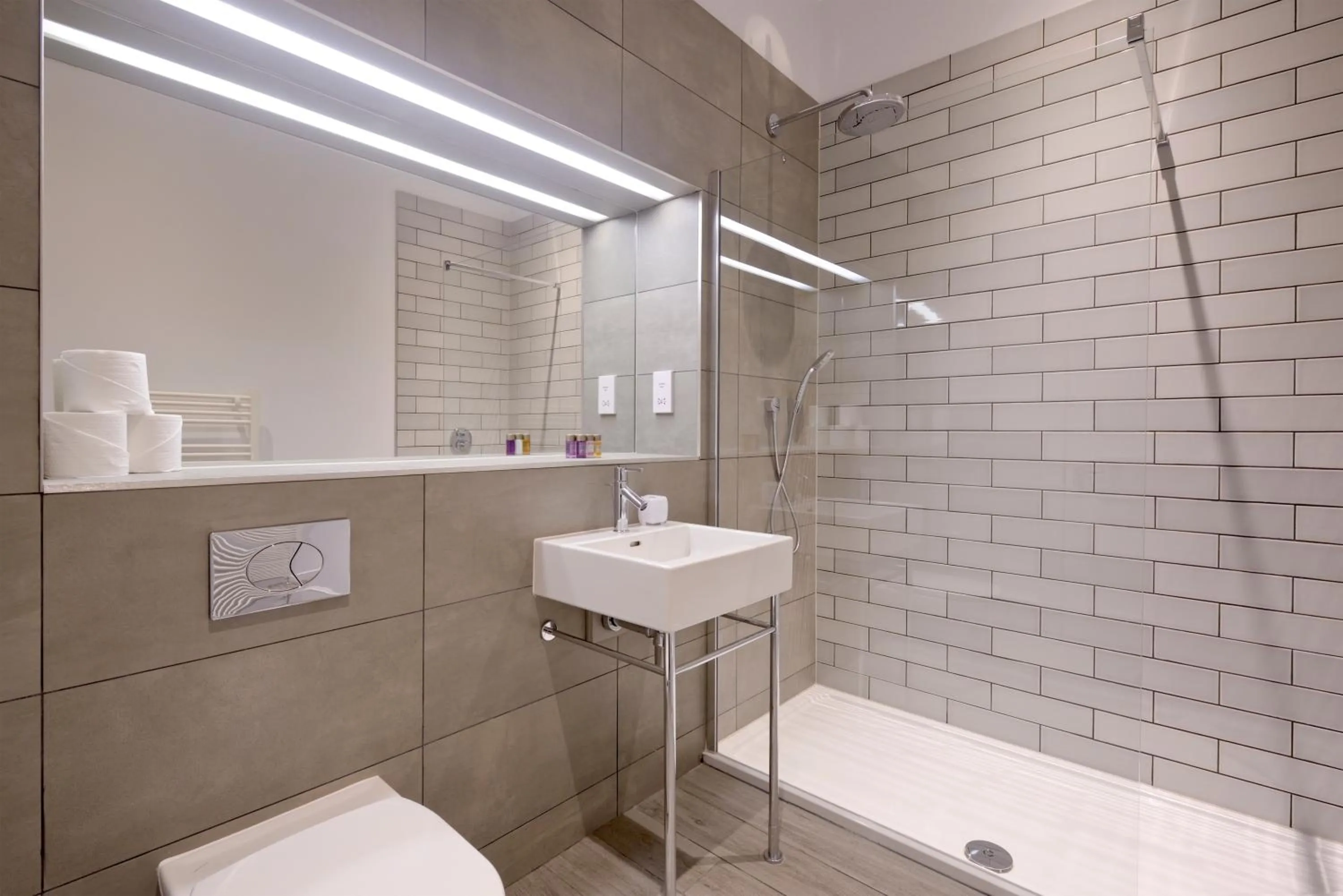 Shower in Destiny Scotland - Distillers House