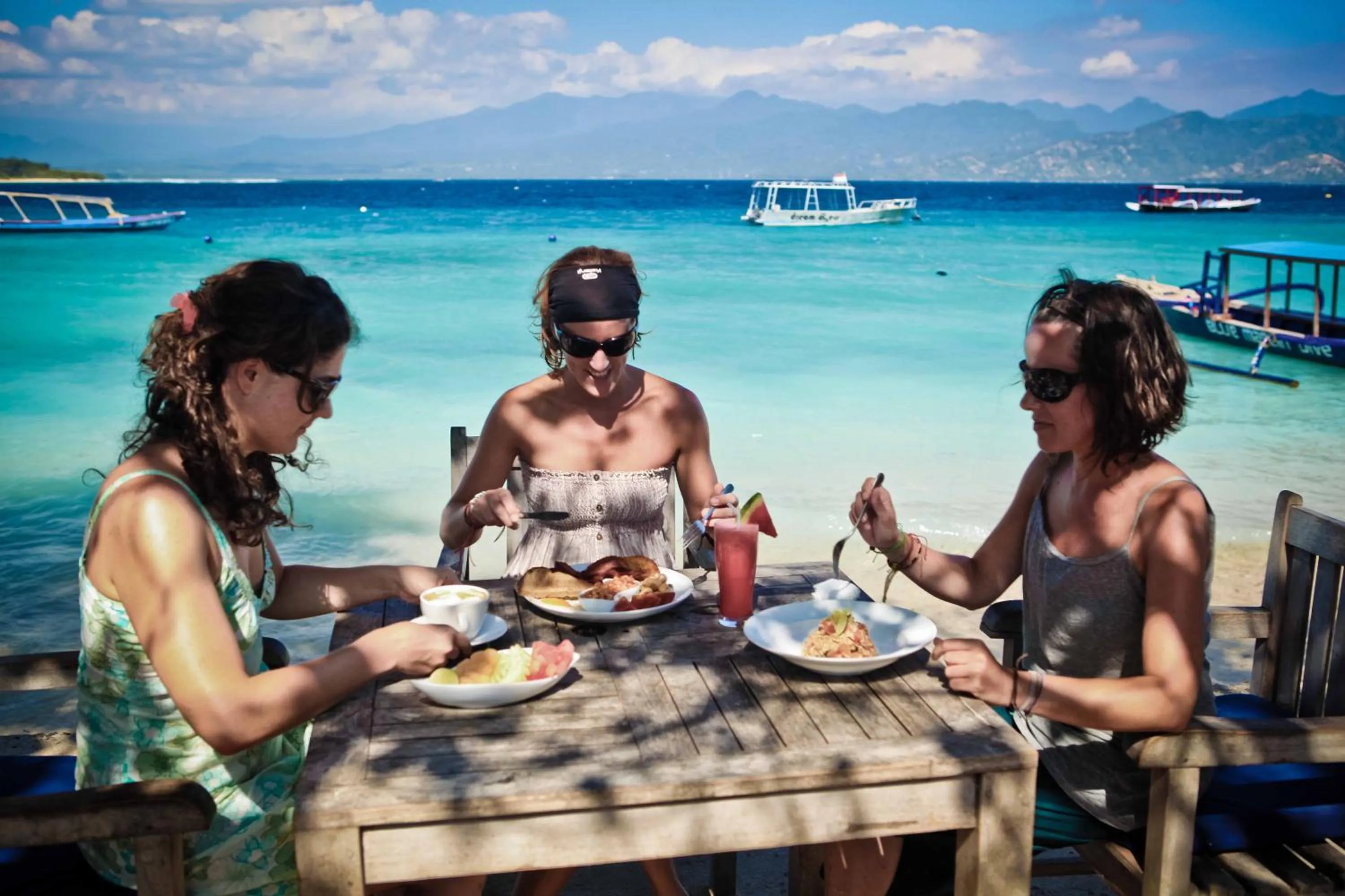 Restaurant/places to eat in Blue Marlin Dive Resort Trawangan