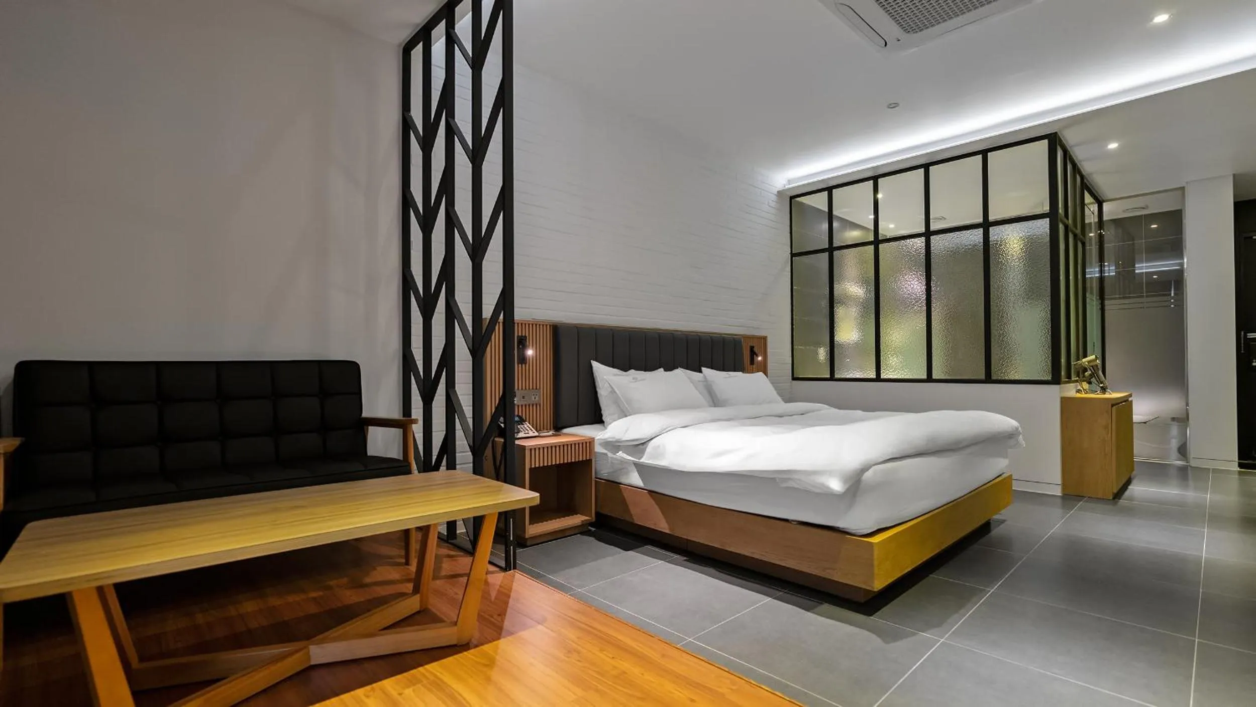 Bed in Hotel T Point